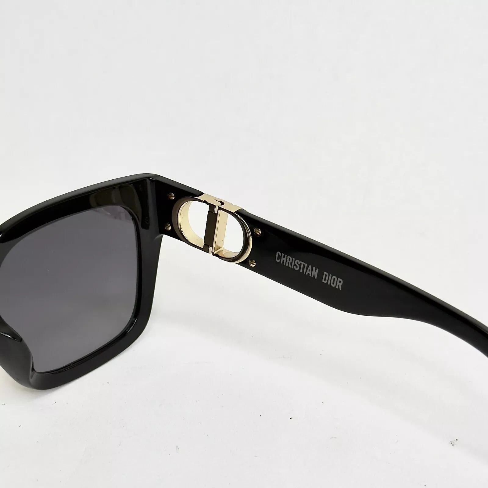 Christian Dior Monsieur CHRISTIAN DIOR MONTAIGNE 30Montaigne S8U Sunglass CD40127U Size ONE SIZE - 4 Thumbnail