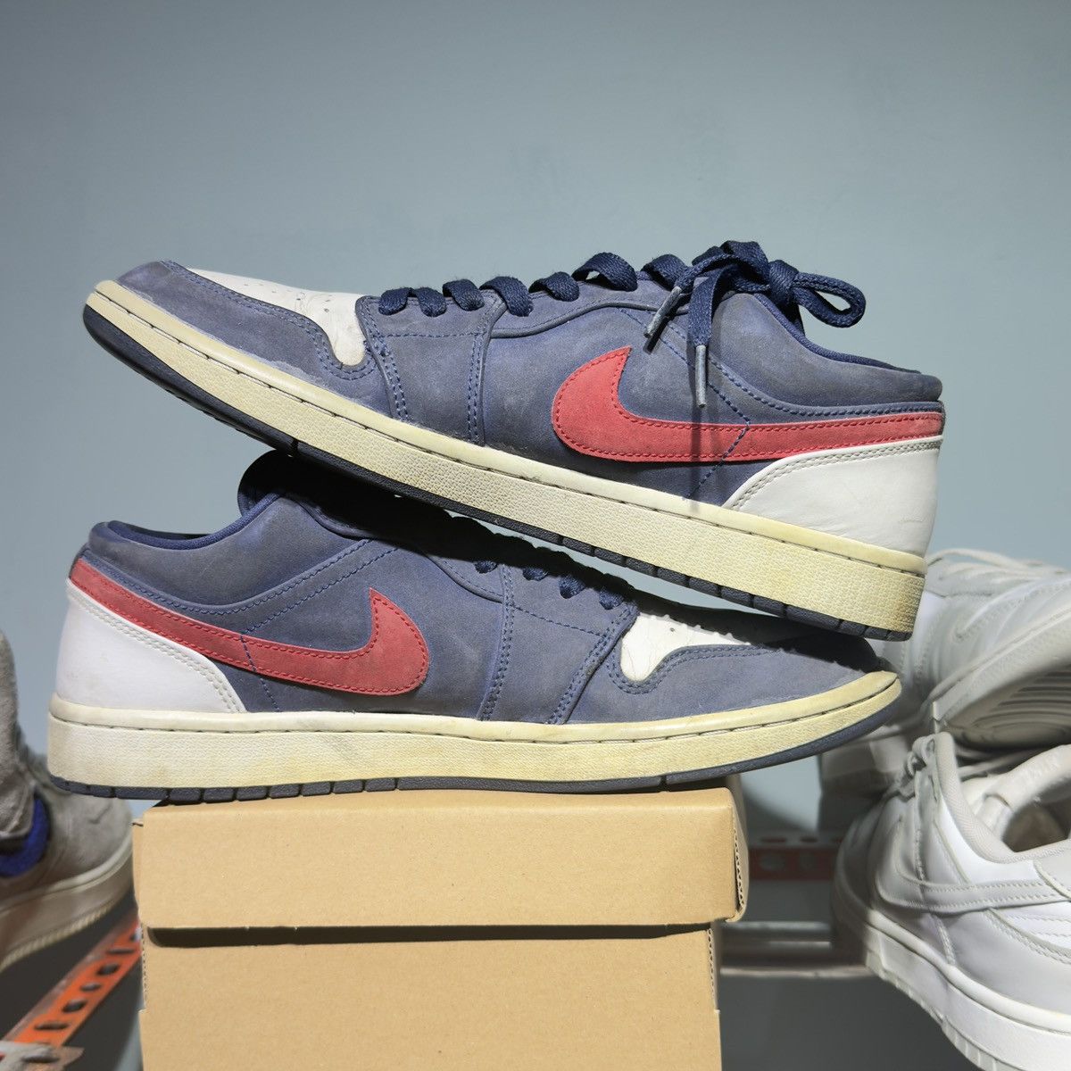 Jordan Brand Jordan 1 low " USA" Size US 9.5 / EU 42-43 - 2 Thumbnail