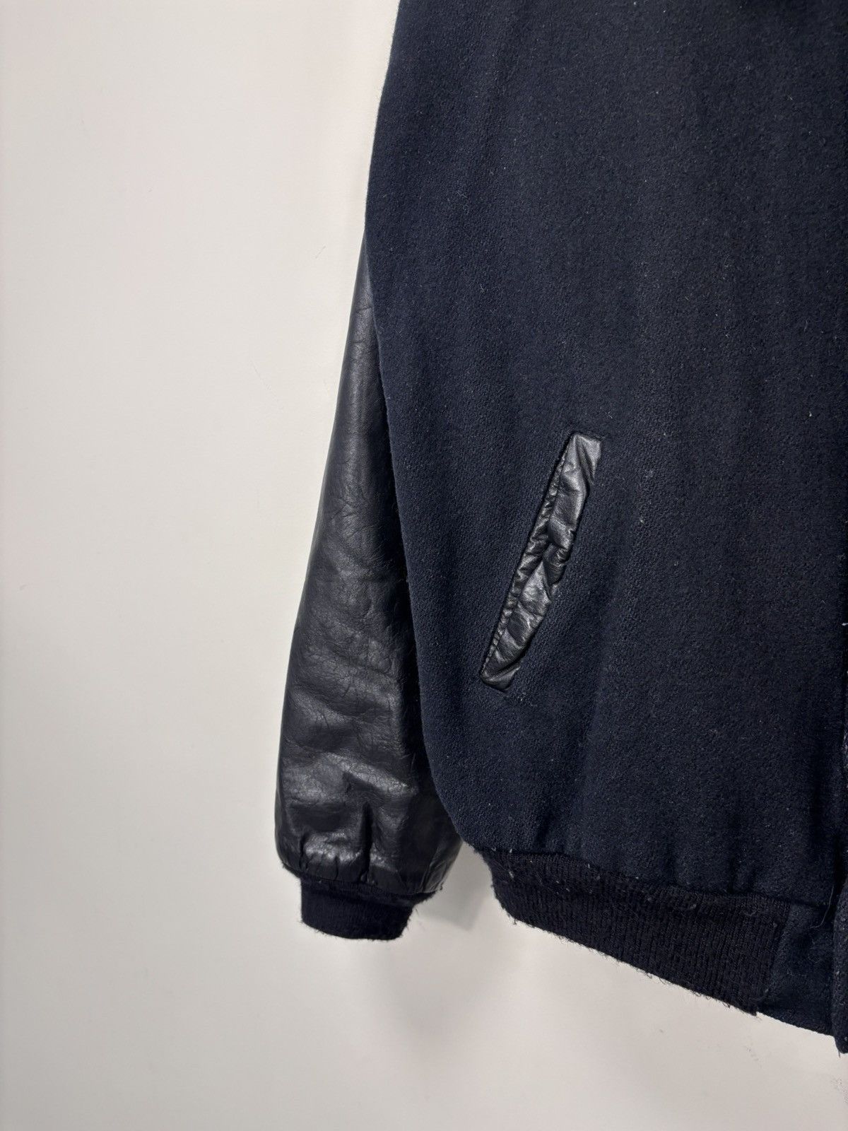 Reebok Vintage 1990s Reebok University Wool Leather Varsity Jacket Size US L / EU 52-54 / 3 - 6 Thumbnail