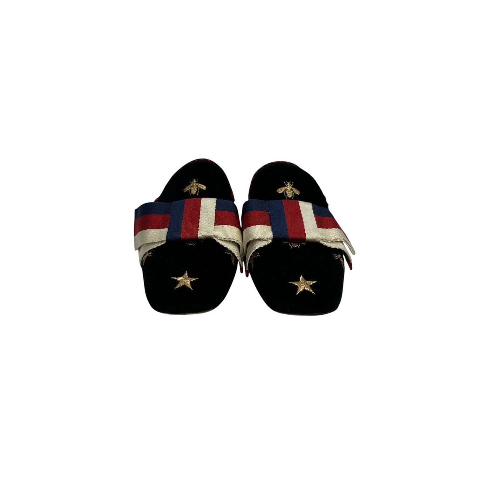 Gucci Gucci Women's Black Velvet Emellished Bow Mules sz.36.5 Size US 6.5 / IT 36.5 - 3 Thumbnail