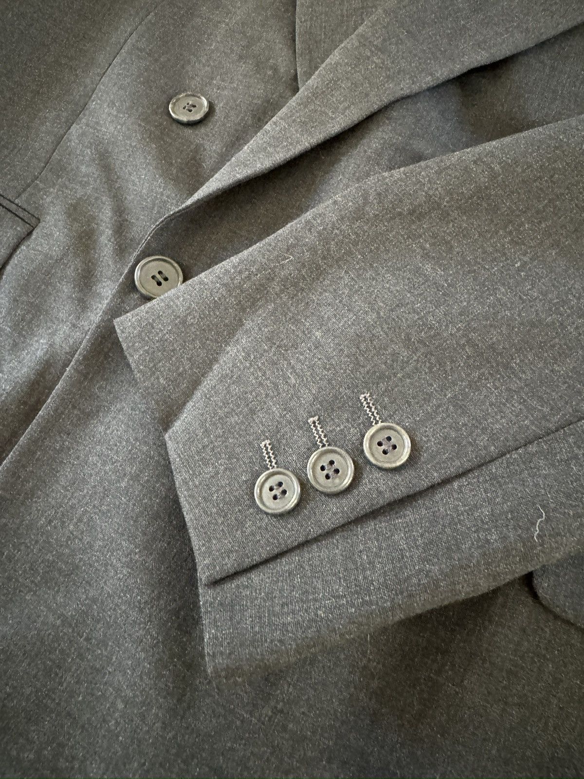 Yves Saint Laurent Yves Saint Laurent Made in France DB Peak Lapel Blazer 40R Size 40R - 11 Thumbnail