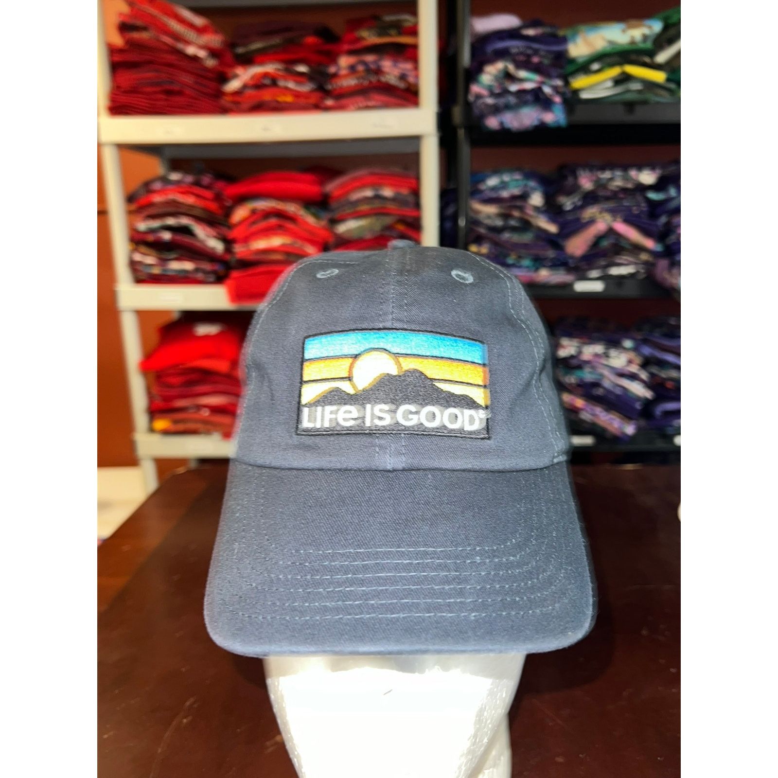 Life is Good Life Is Good Hat NWT Chill Cap Mountain Patch Cap Headwear Size ONE SIZE - 2 Thumbnail