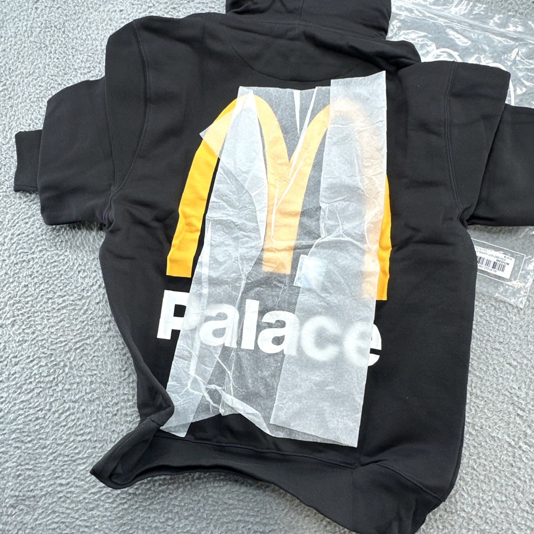 Palace VINTAGE Palace x McDonald’s Logo Hoodie Black M Mens Pullover Logo 90s? Size US M / EU 48-50 / 2 - 4 Thumbnail