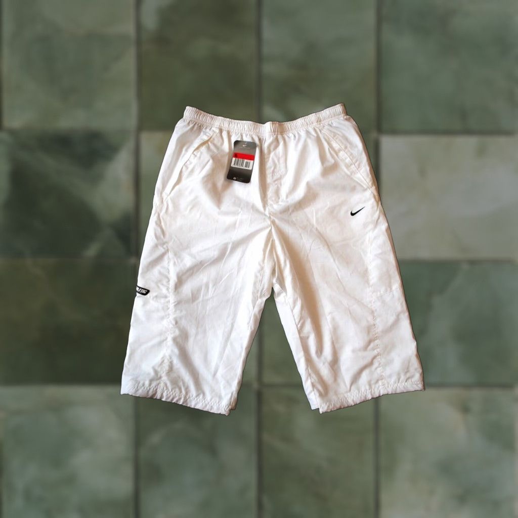 Nike Nike Athletic Vintage Long Shorts Mens Large White 2004 XS? Size US 33 - 1 Thumbnail