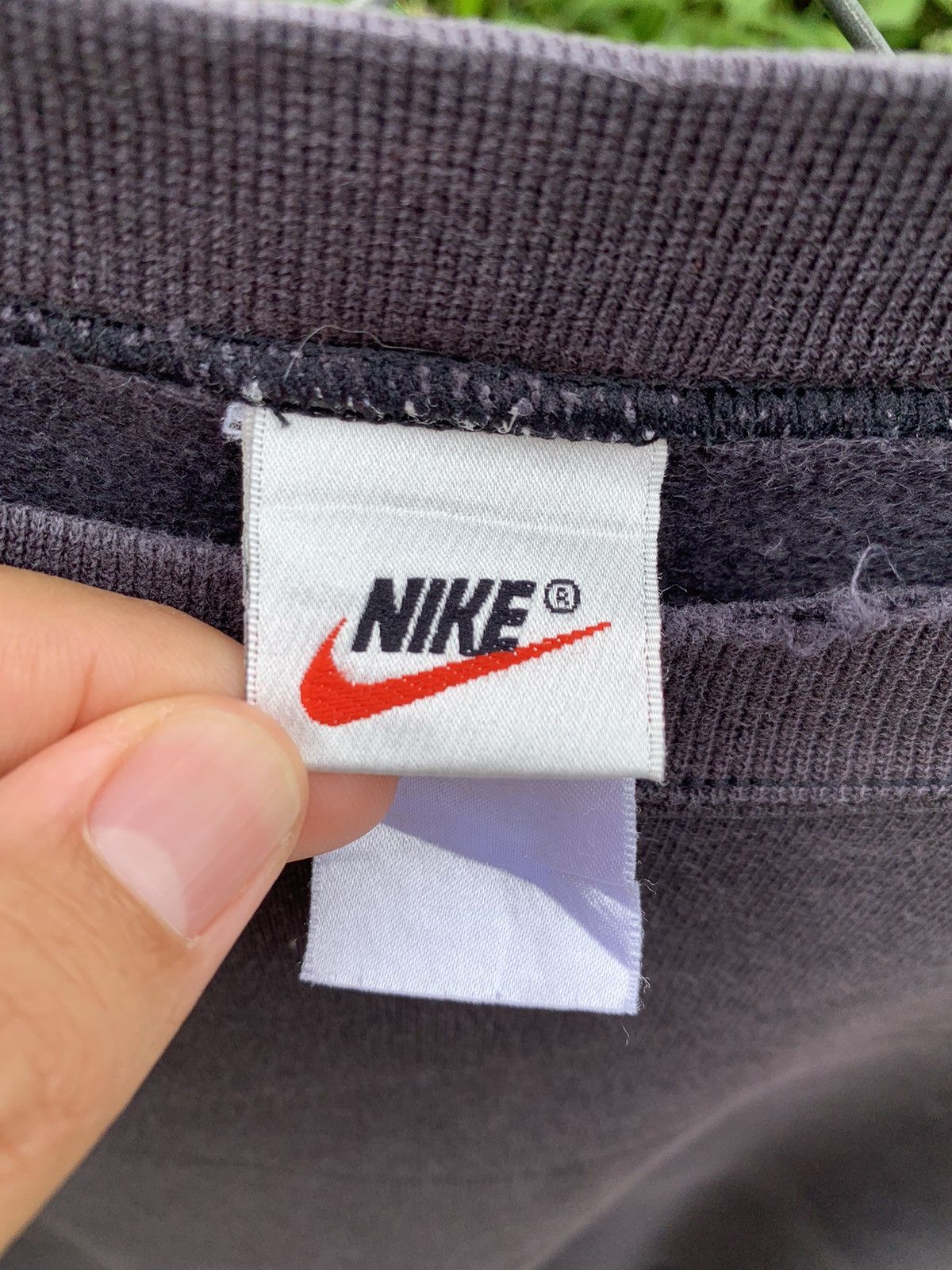 Nike LAST DROP#Vintage Nike Small Swoosh Distressed Sweatshirt Size US XL / EU 56 / 4 - 3 Thumbnail