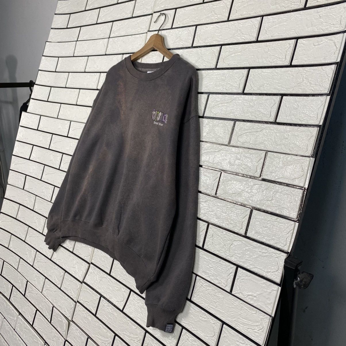 Japanese Brand Vintage Sweatshirt Vision Streetwear Sun Faded Big logo Size US M / EU 48-50 / 2 - 3 Thumbnail