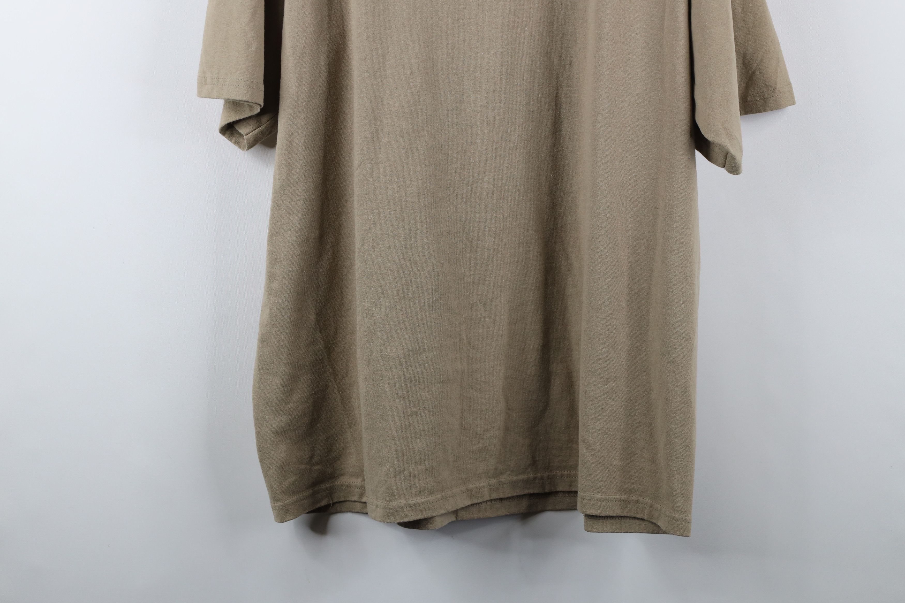 Vintage Vintage 90s Streetwear Spell Duck Inn Tiffin Ohio T-Shirt Size US XL / EU 56 / 4 - 14 Thumbnail