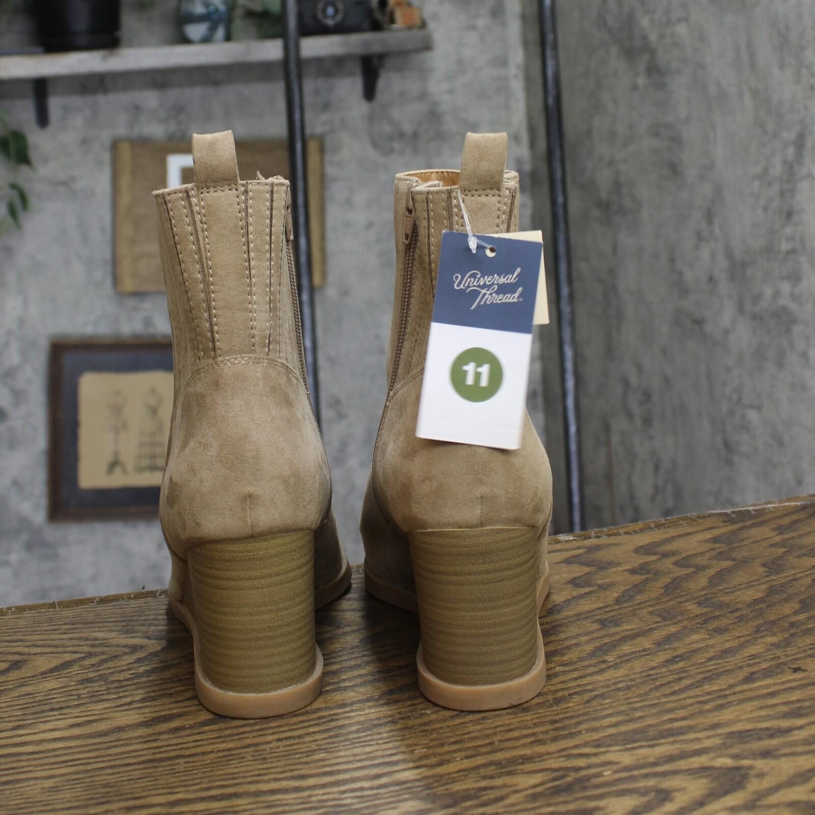 Other Universal Thread Winter Boots 88375529 Taupe Brown 11m Size US 11 / IT 41 - 4 Thumbnail