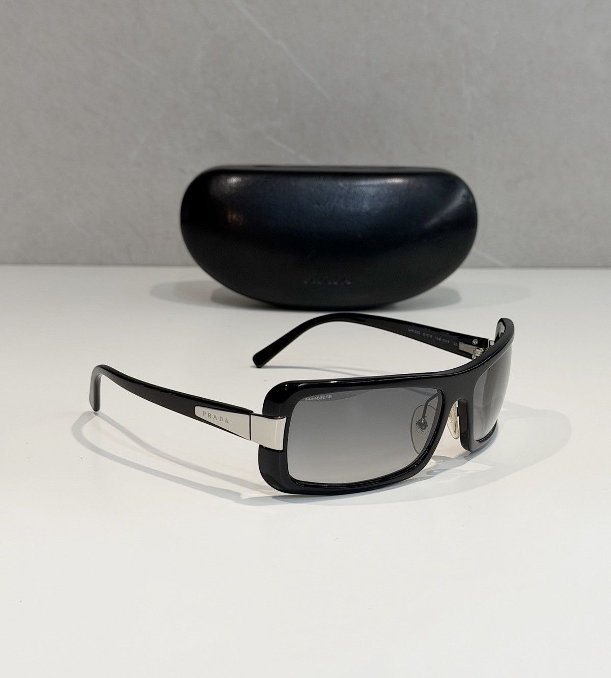 Prada PRADA Wrap Logo Sunglasses SPR23G Runway Black Silver Size ONE SIZE - 2 Thumbnail