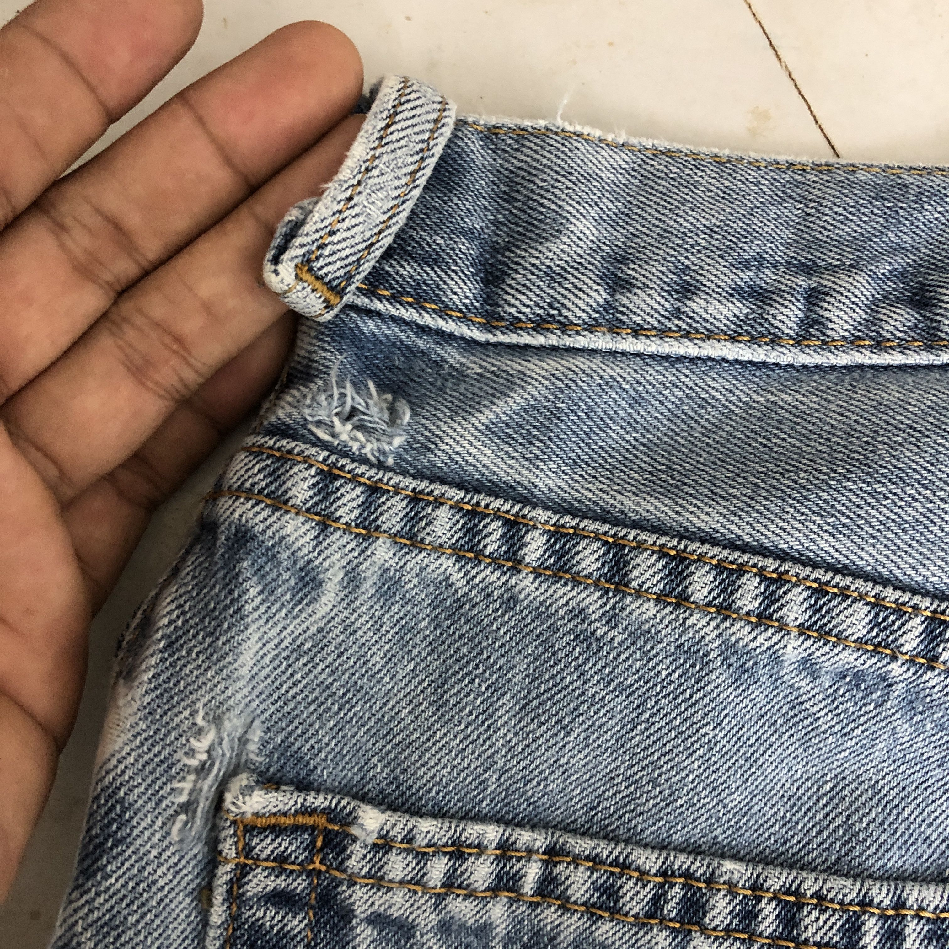 Levi's × Vintage Vintage Y2K Levis Light Wash Jeans Levi's Faded Denim Size US 30 / EU 46 - 13 Thumbnail