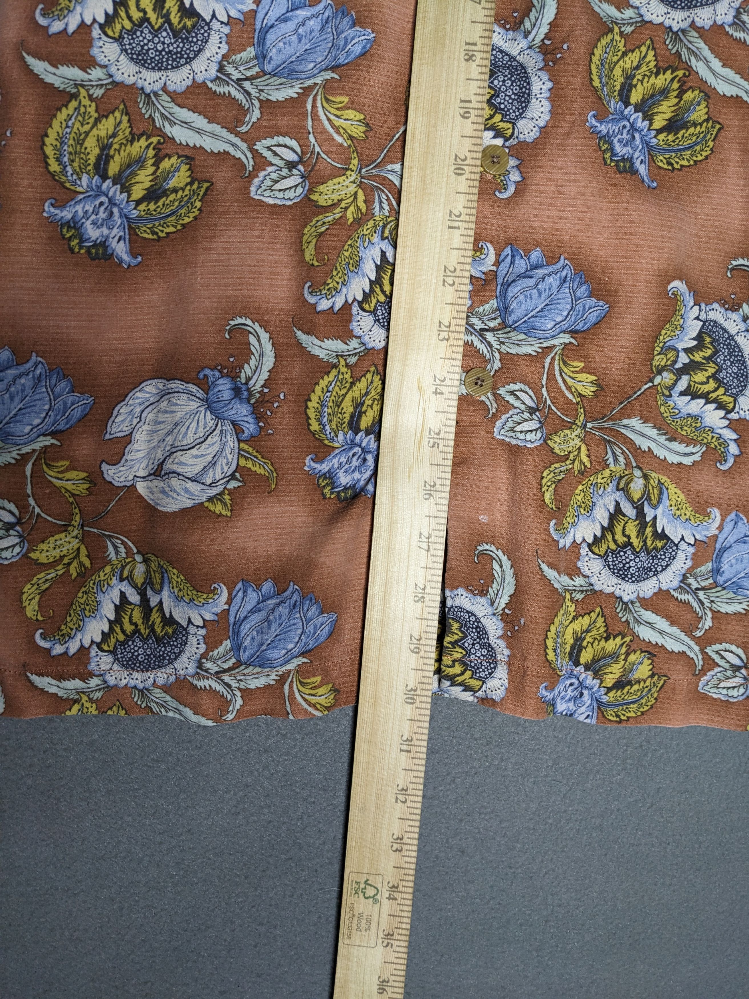 Tommy Bahama Tommy Bahama Camp Shirt Silk Floral Size Large Hawaiian Size US L / EU 52-54 / 3 - 14 Thumbnail