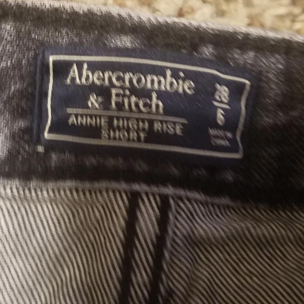 Abercrombie & Fitch Abercrombie & Fitch Annie High Rise Shorts Size 6/28 Size 28" / US 6 / IT 42 - 3 Thumbnail