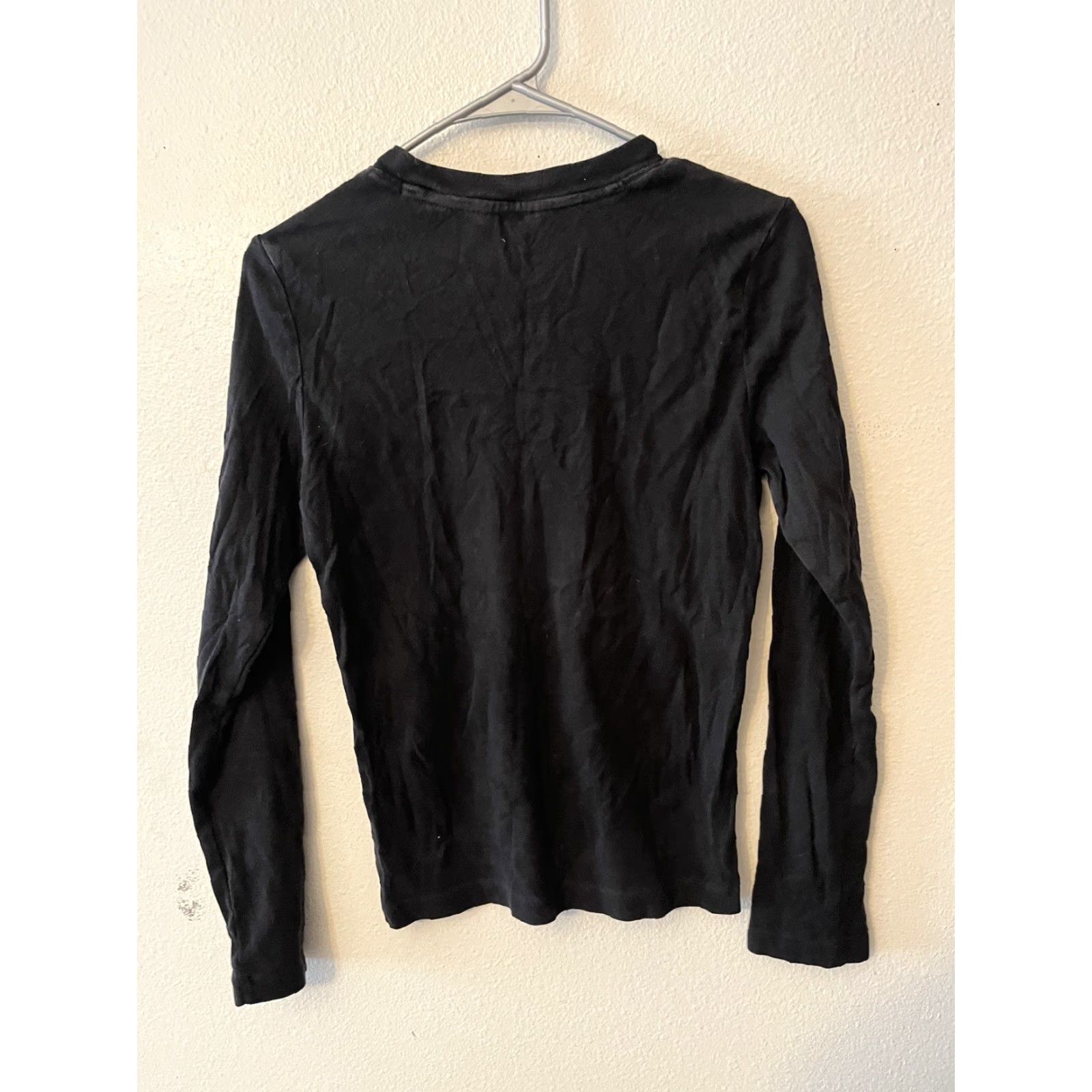 Tommy Hilfiger Tommy Hilfiger T Shirt Medium Black Solid Long Sleeve Round Neck Tee Womens Size M / US 6-8 / IT 42-44 - 3 Thumbnail