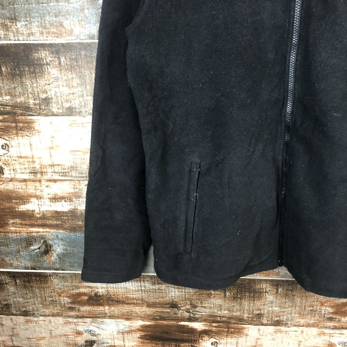 Columbia Columbia Black sweater vintage #A1460 Size US L / EU 52-54 / 3 - 7 Thumbnail