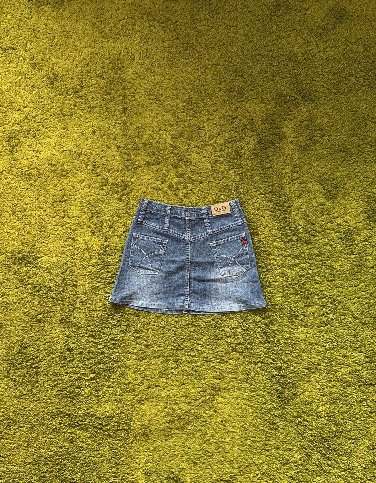 Designer × Dolce & Gabbana × Vintage Dolce & Gabbana D&G 2000s vintage denim mini skirt Y2K Size 26" / US 2 / IT 38 - 1 Thumbnail