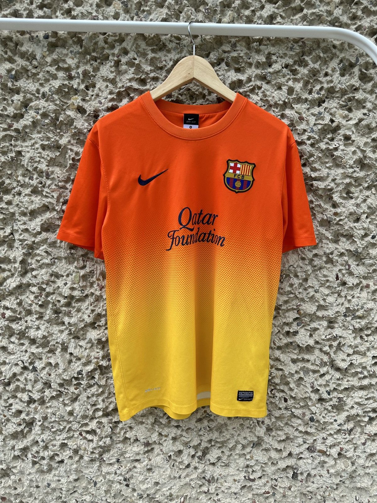 Nike × Vintage Vintage Fc Barcelona 2012/2013 away kit tee Size US M / EU 48-50 / 2 - 1 Thumbnail