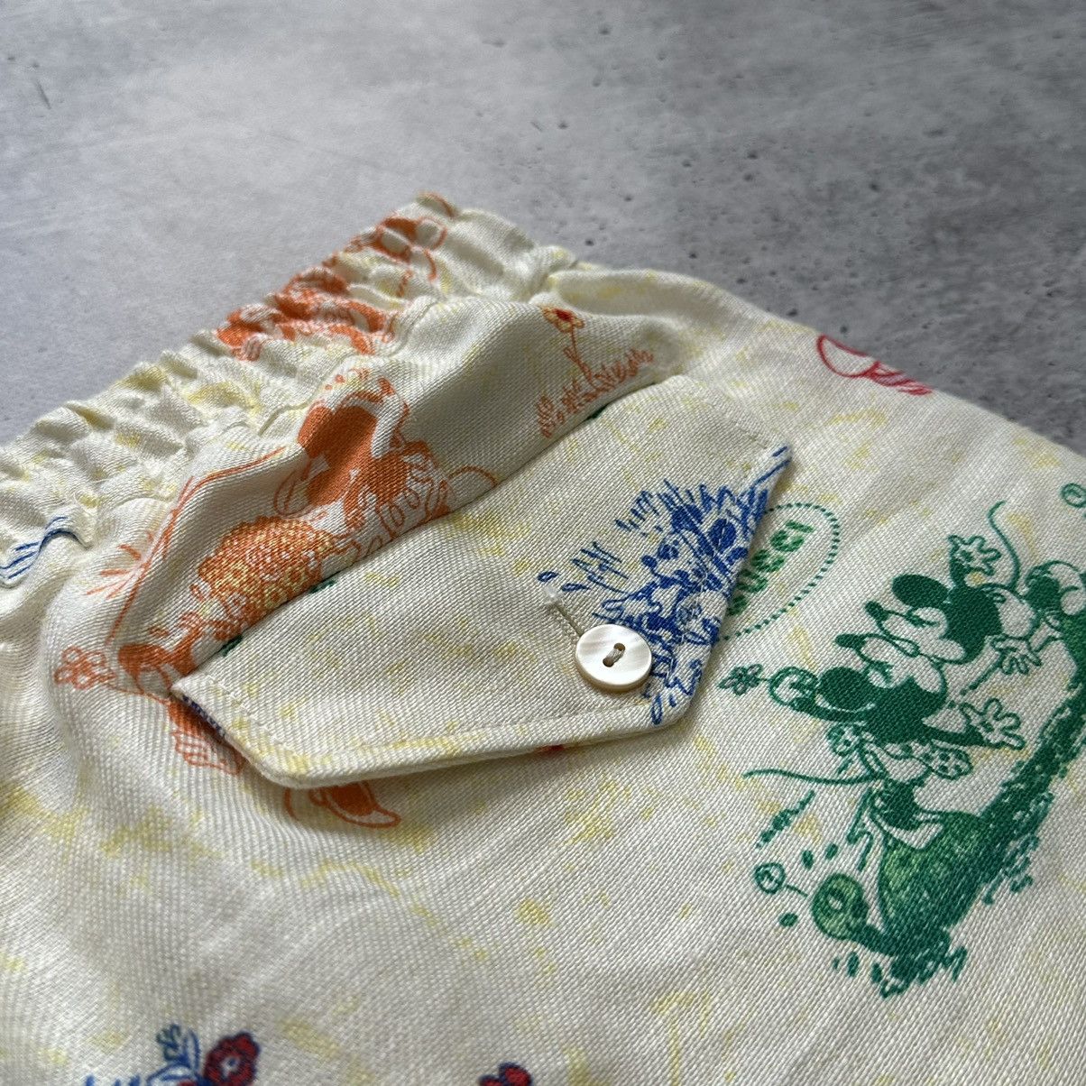 Disney × Gucci Gucci x Disney Mickey Mouse Ivory Shorts Linen Men’s Size 48 Size US 31 - 15 Thumbnail