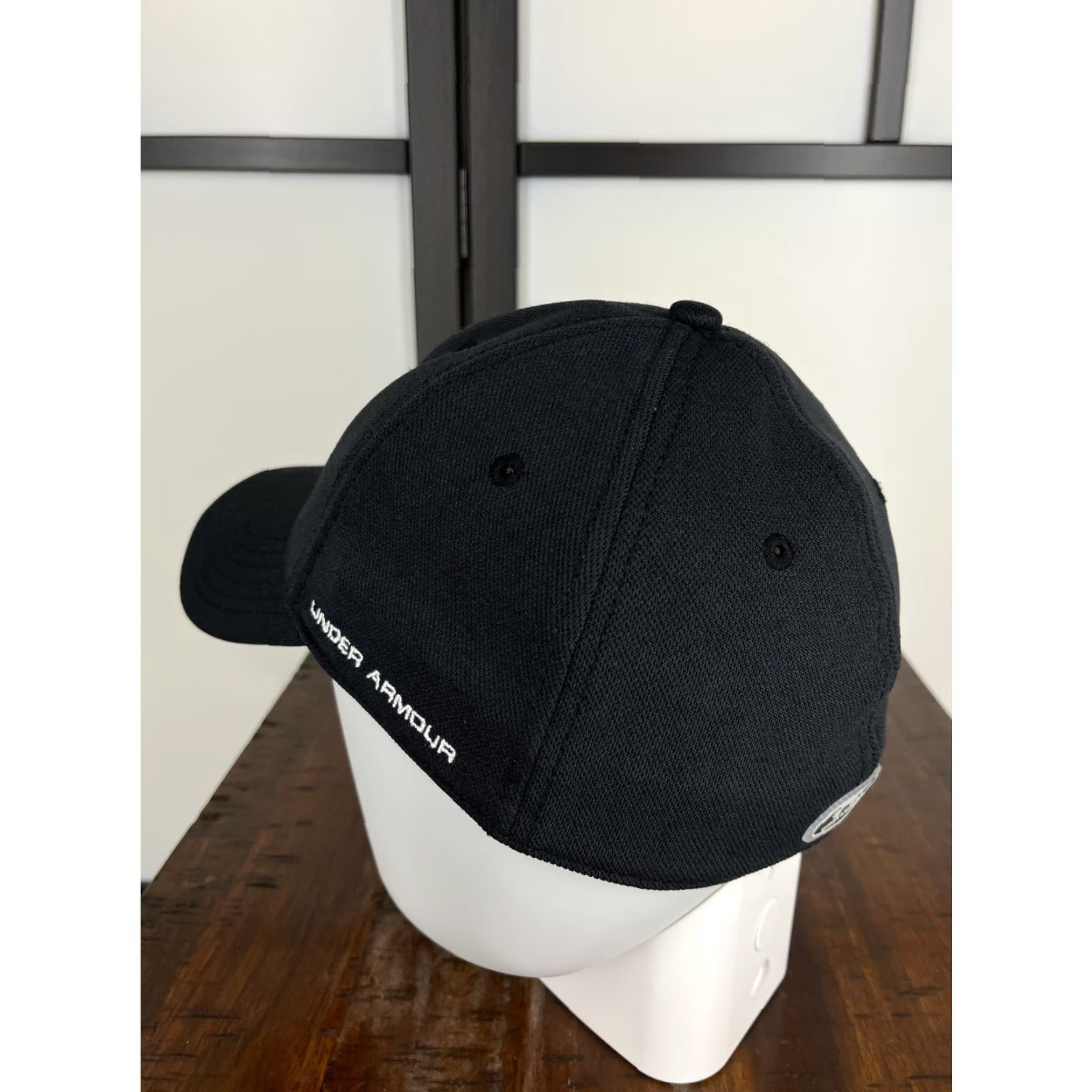 Under Armour Under Armour Hat Cap Fitted Mens Large White Embroidered Sports Cotton Polyester Baseball Cap Mens L White Sports Baseball Cap Under Armour Size ONE SIZE - 6 Thumbnail