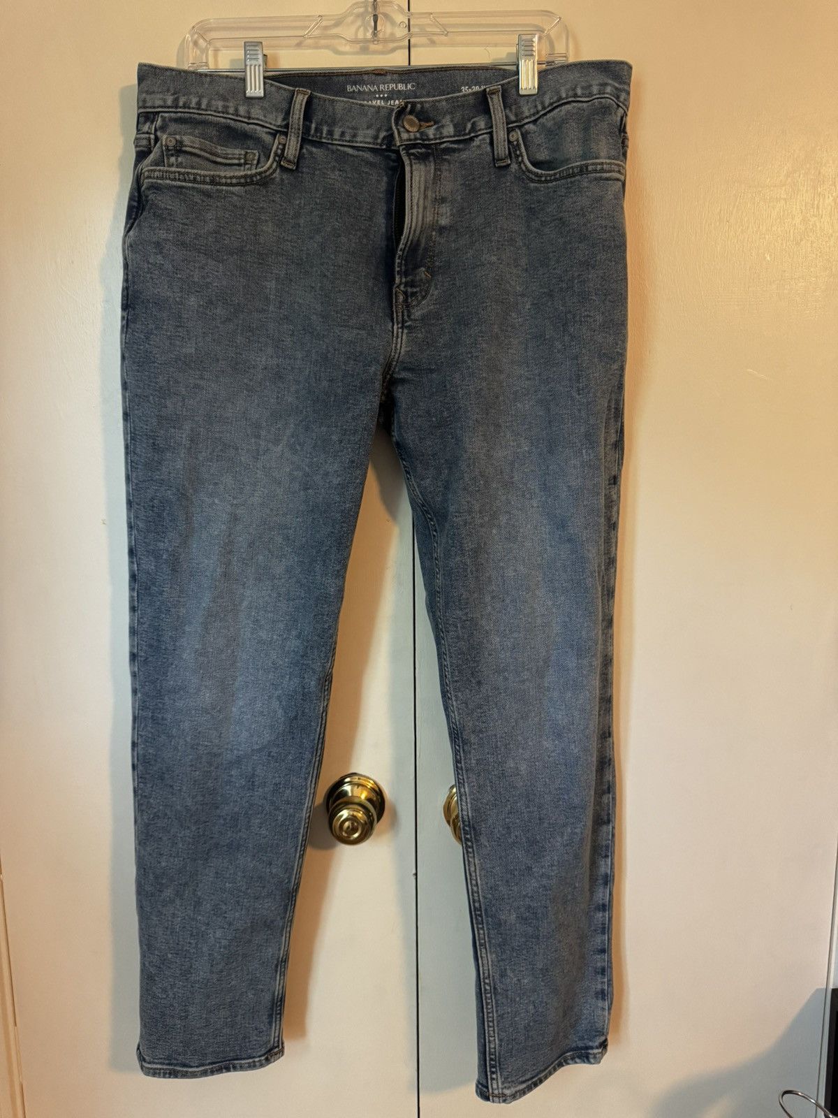 Banana Republic Banana Republic Travel Jean Light Wash 35x30 Slim Size US 35 - 1 Thumbnail