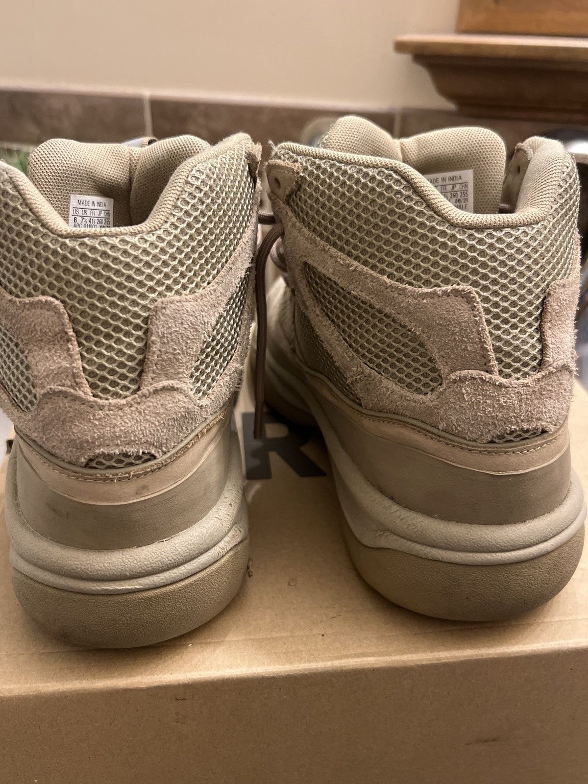 Yeezy Adidas Yeezy desert boot “rock” Size US 8 / EU 41 - 14 Thumbnail