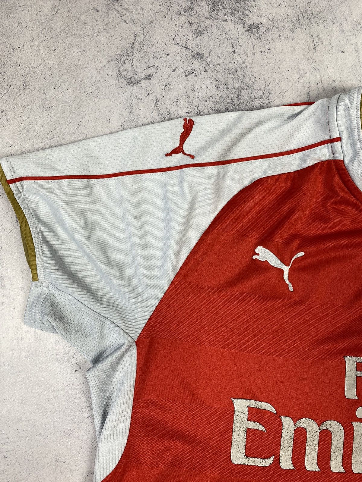 Puma ARSENAL PUMA 2015/2016 FOOTBALL SOCCER HOME JERSEY Size US M / EU 48-50 / 2 - 7 Thumbnail