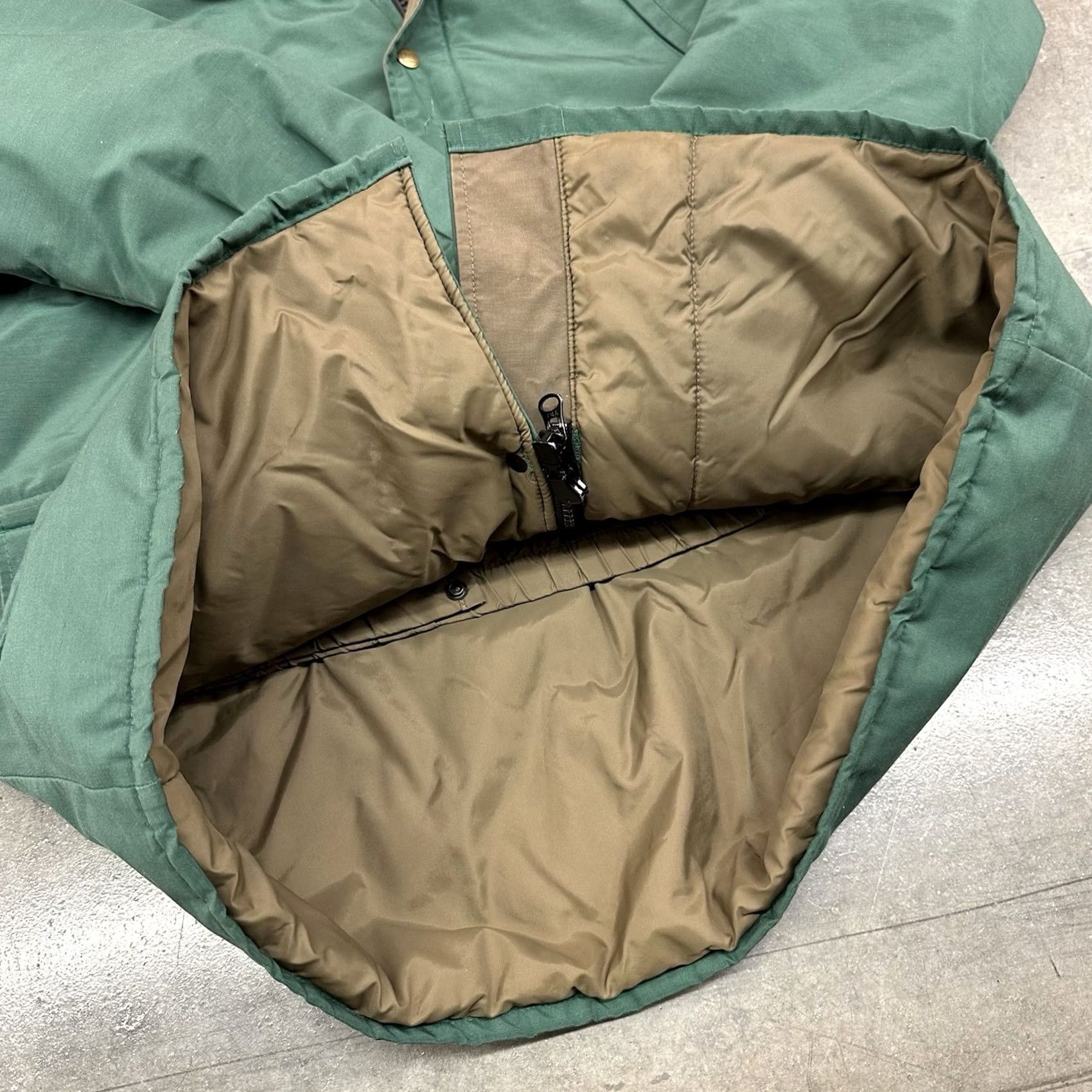Vintage VINTAGE L.L. Bean Maine Warden Parka Gore Tex Green Brown Men’s Large USA Made Zip Coat Size US L / EU 52-54 / 3 - 5 Thumbnail
