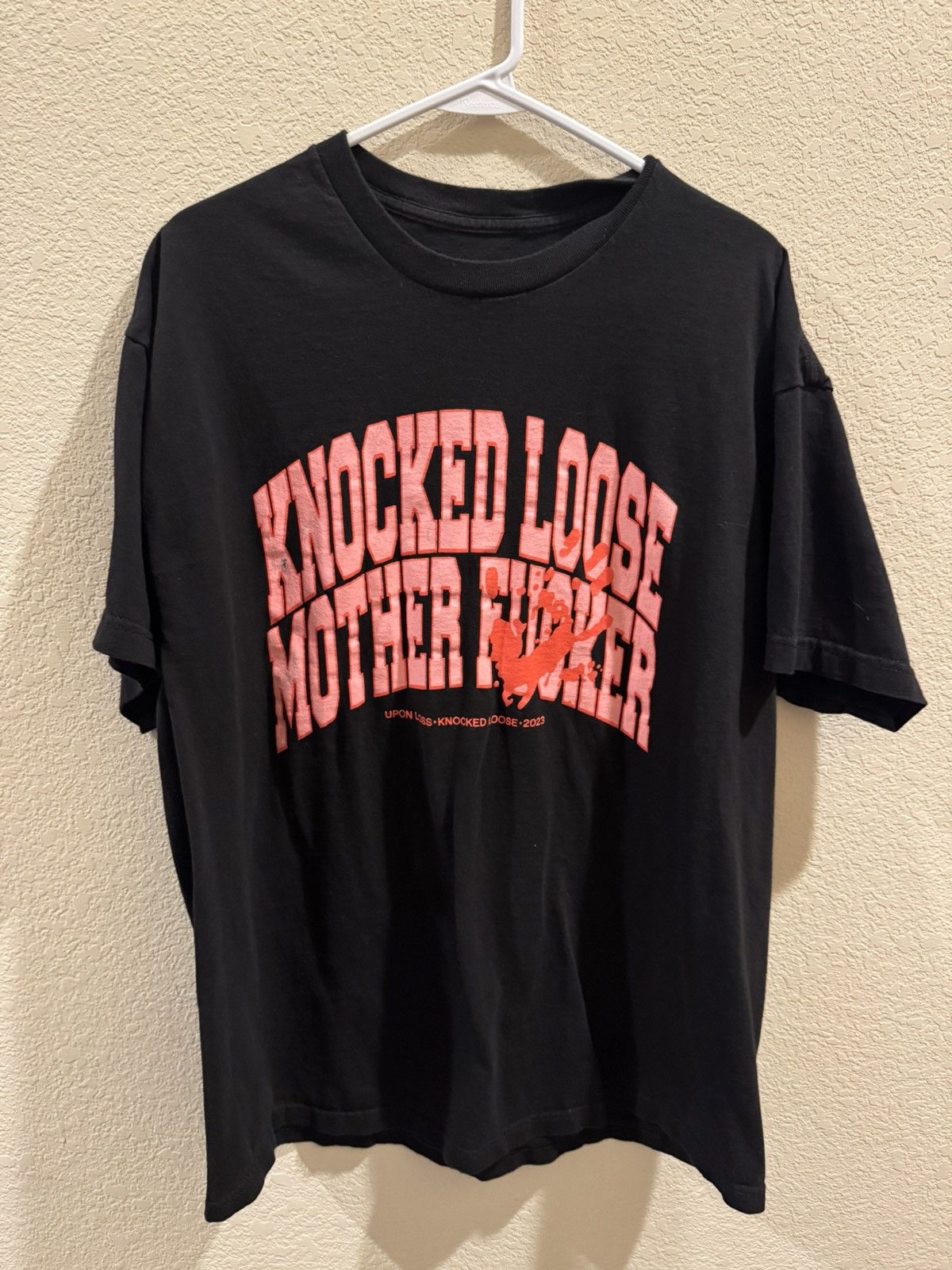 Vintage Knocked loose pink and black tshirt Size US XL / EU 56 / 4 - 1 Thumbnail
