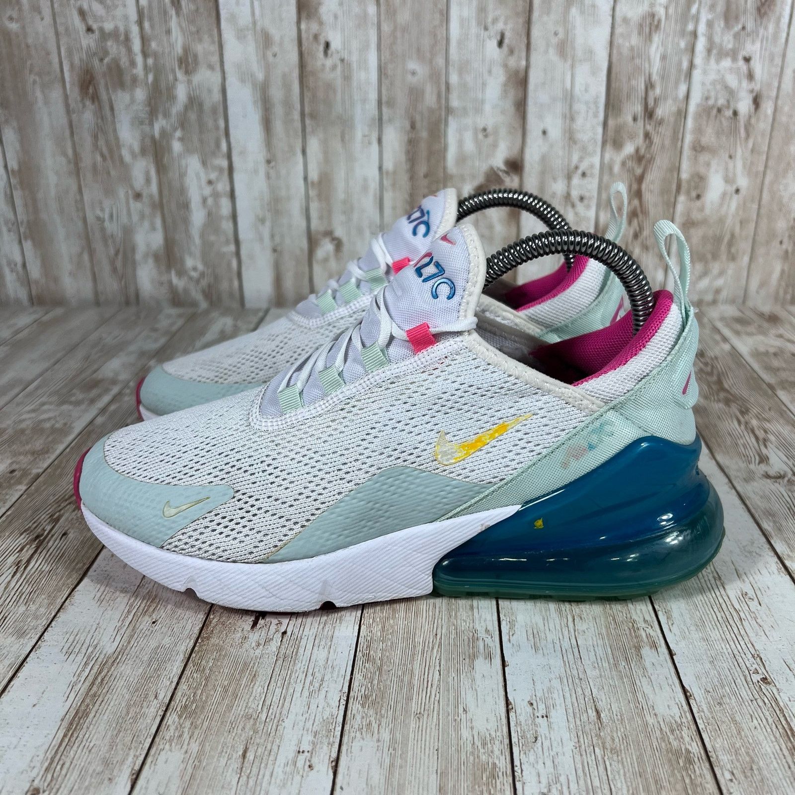 Nike WOMANS Size 7.5 - Nike CJ 0568-100 Air Max 270 Pastel 2019 Size US 7.5 / IT 37.5 - 2 Thumbnail