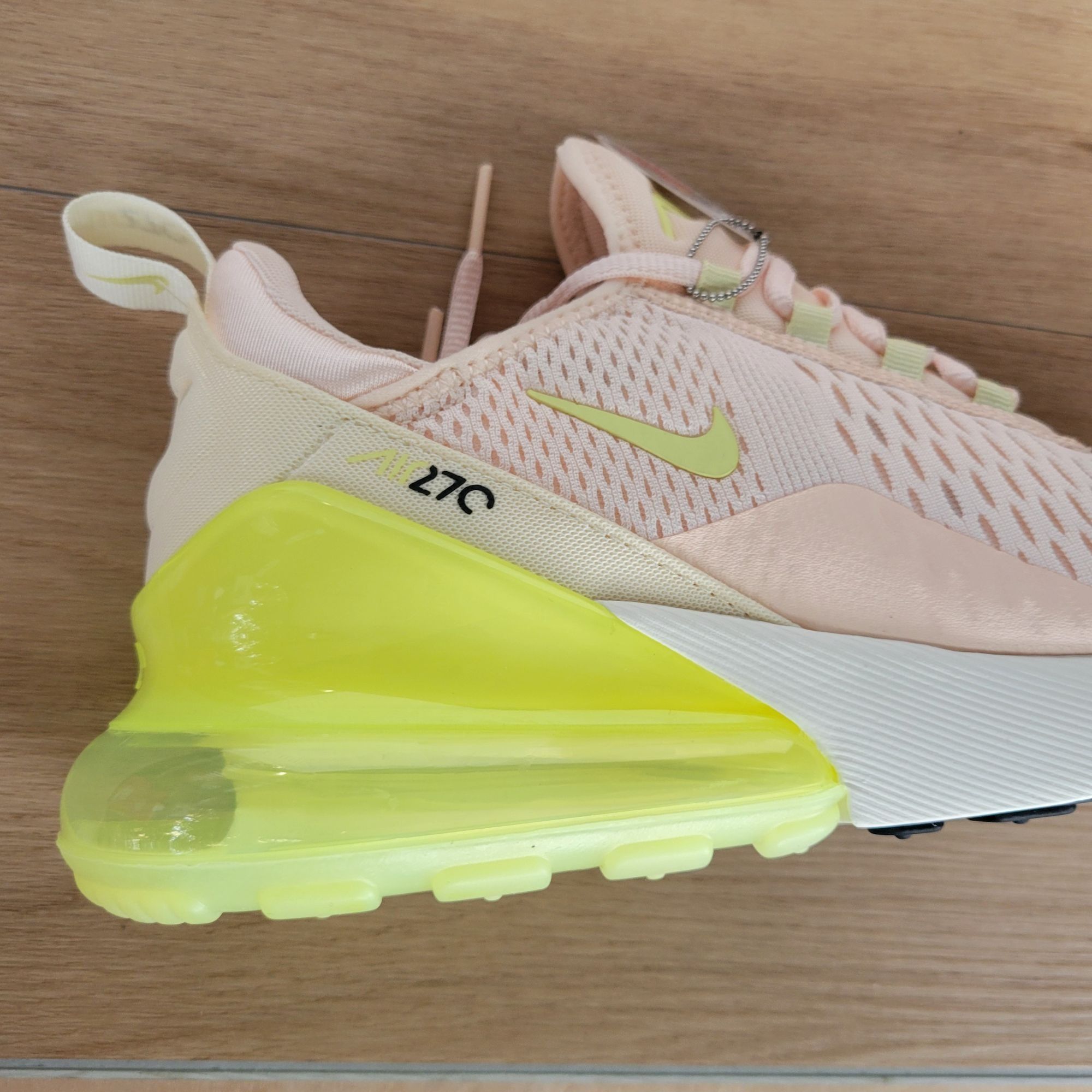 ✨✨Nike Air Max 270 Womens Shoes Sz Peach Pink Green Comfy