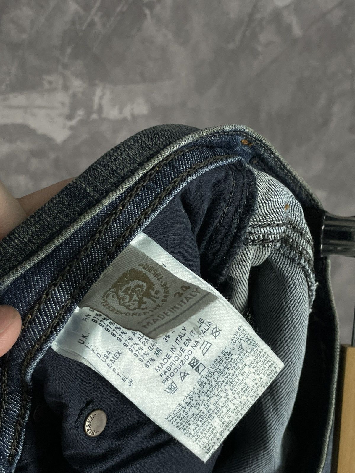 Diesel × Japanese Brand Vintage Diesel Wash Distressed Archive Y2K Jeans Size US 34 / EU 50 - 13 Thumbnail