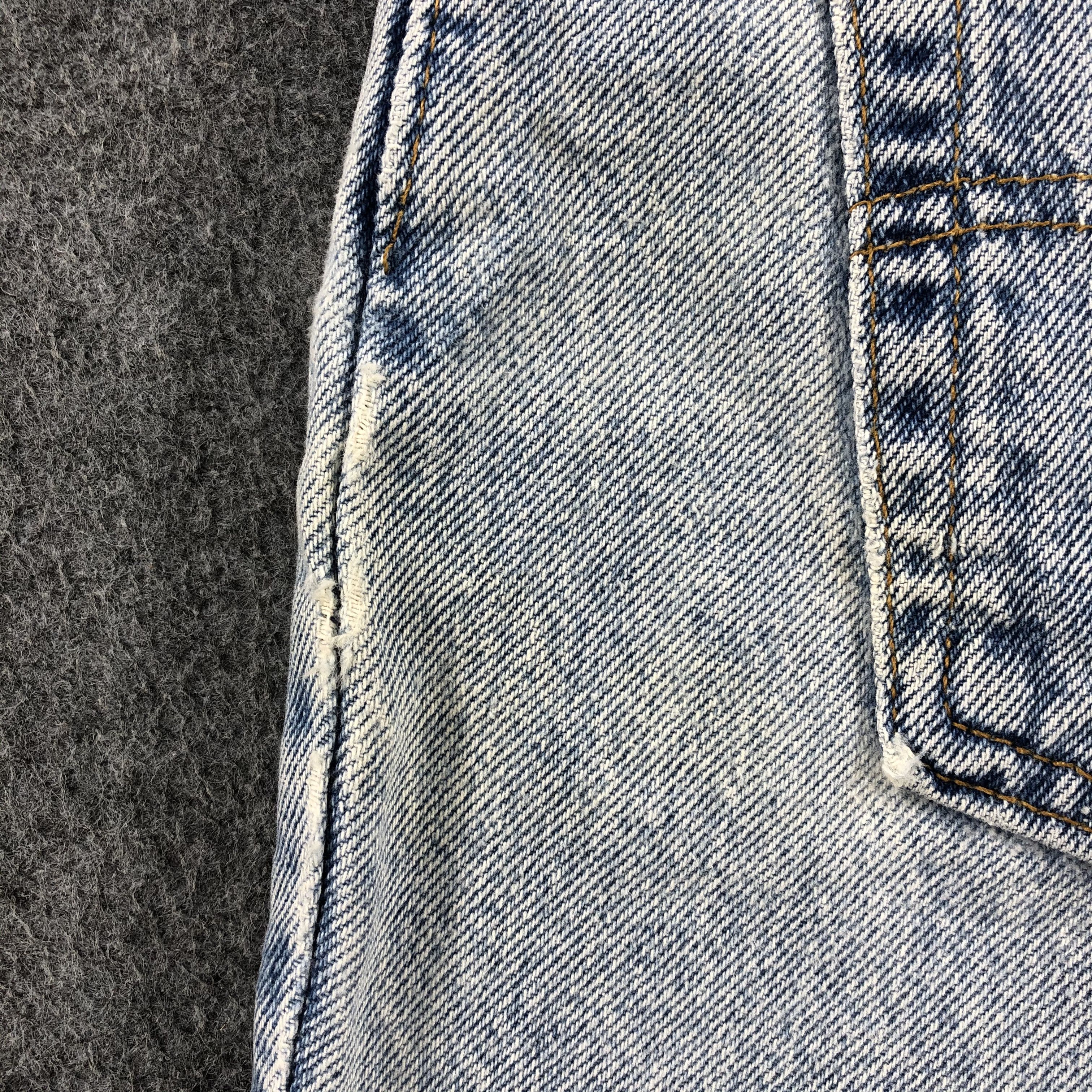 Levi's 90s Vintage Light Wash Levis 551 Jeans-J1583 Size US 33 - 9 Thumbnail