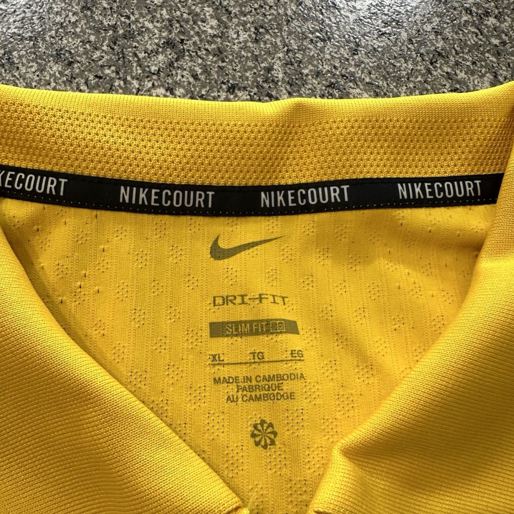 Nike Nike Dri-FIT Polo Mens XL HQ0792 728 Slim Fit 1/4 Zip Shirt Yellow Tennis Polo Size US XL / EU 56 / 4 - 3 Thumbnail