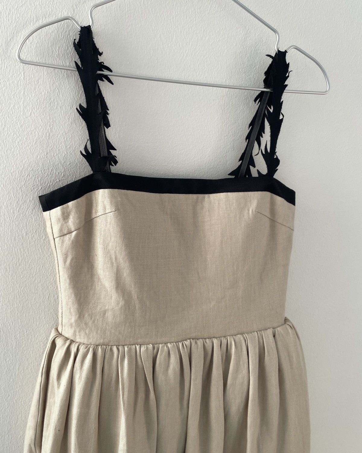 Undercover Undercover Sleeveless Linen Dress with Black Silk-Blend Trim Size S / US 4 / IT 40 - 2 Thumbnail
