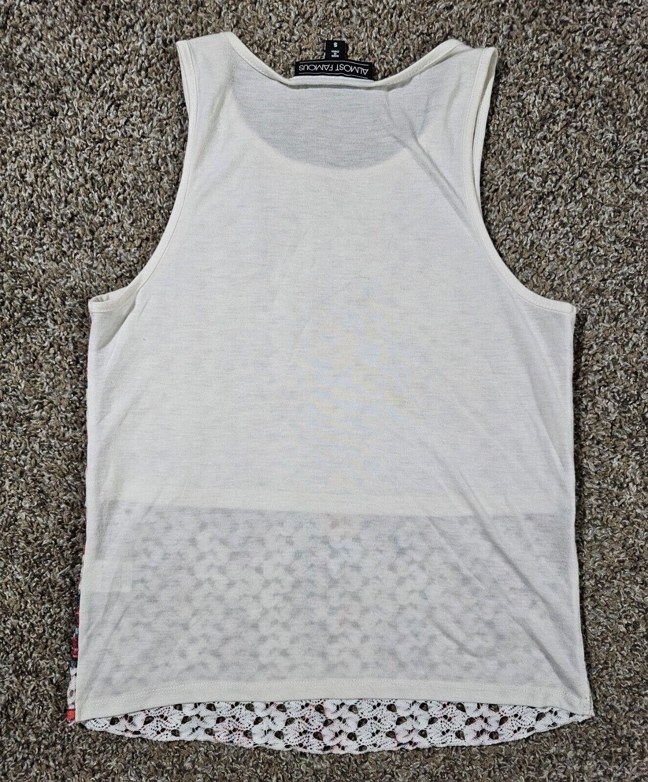 Almost Famous Almost Famous Off White Crochet Crop Top Size S Women's Size S / US 4 / IT 40 - 7 Thumbnail
