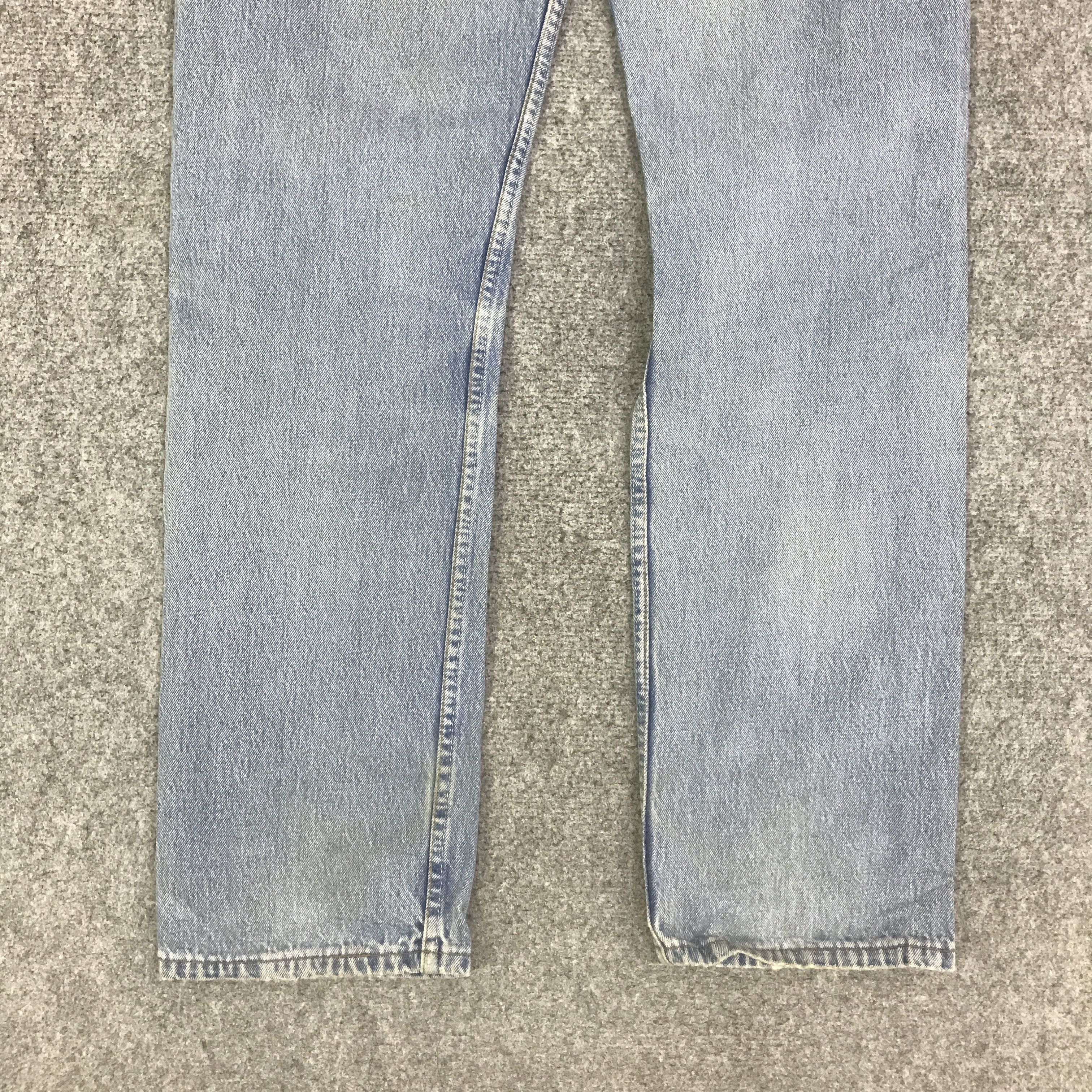 Levi's Vintage Clothing LEVI'S 501 DISTRESSED DENIM JEAN PANTS K129B9 Size US 32 / EU 48 - 6 Thumbnail