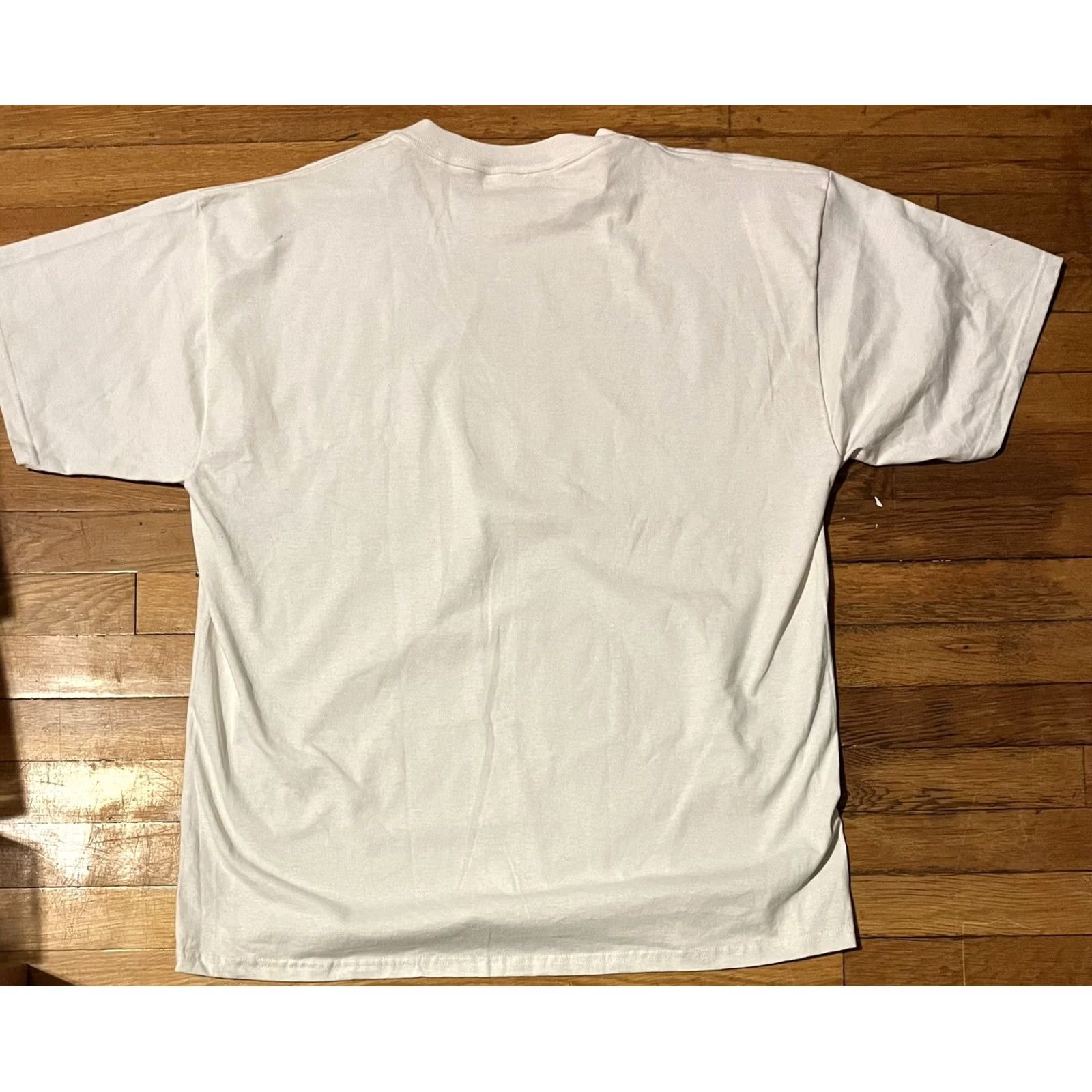 Jerzees VINTAGE Fish Long Island Shirt Mens Extra Large White Grey 90s Graphic Print Size US XL / EU 56 / 4 - 6 Thumbnail