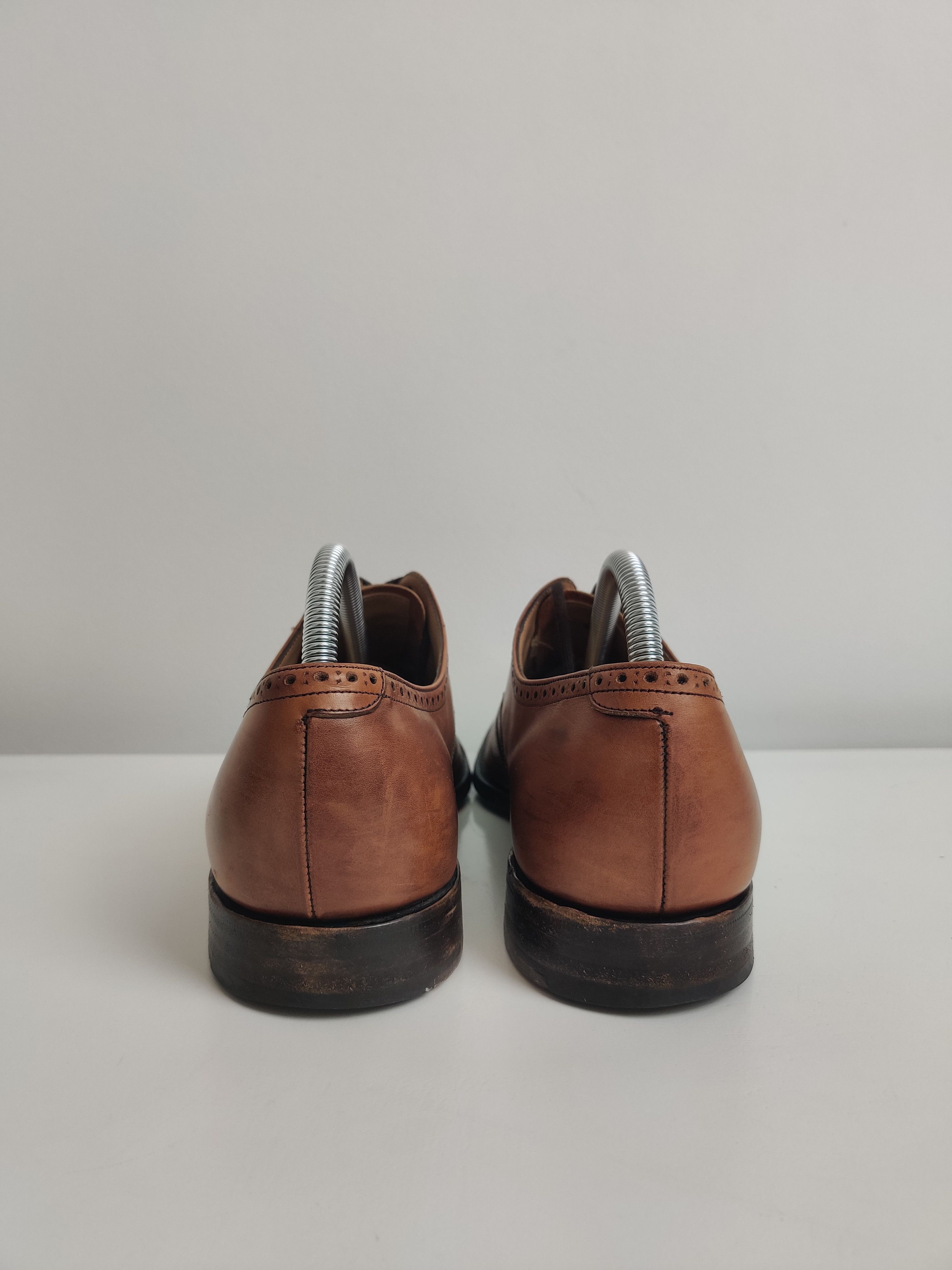 Church's Churchs Brown Leather Oxford Brogue Shoes Men's UK 8 Size US 9 / EU 42 - 5 Thumbnail