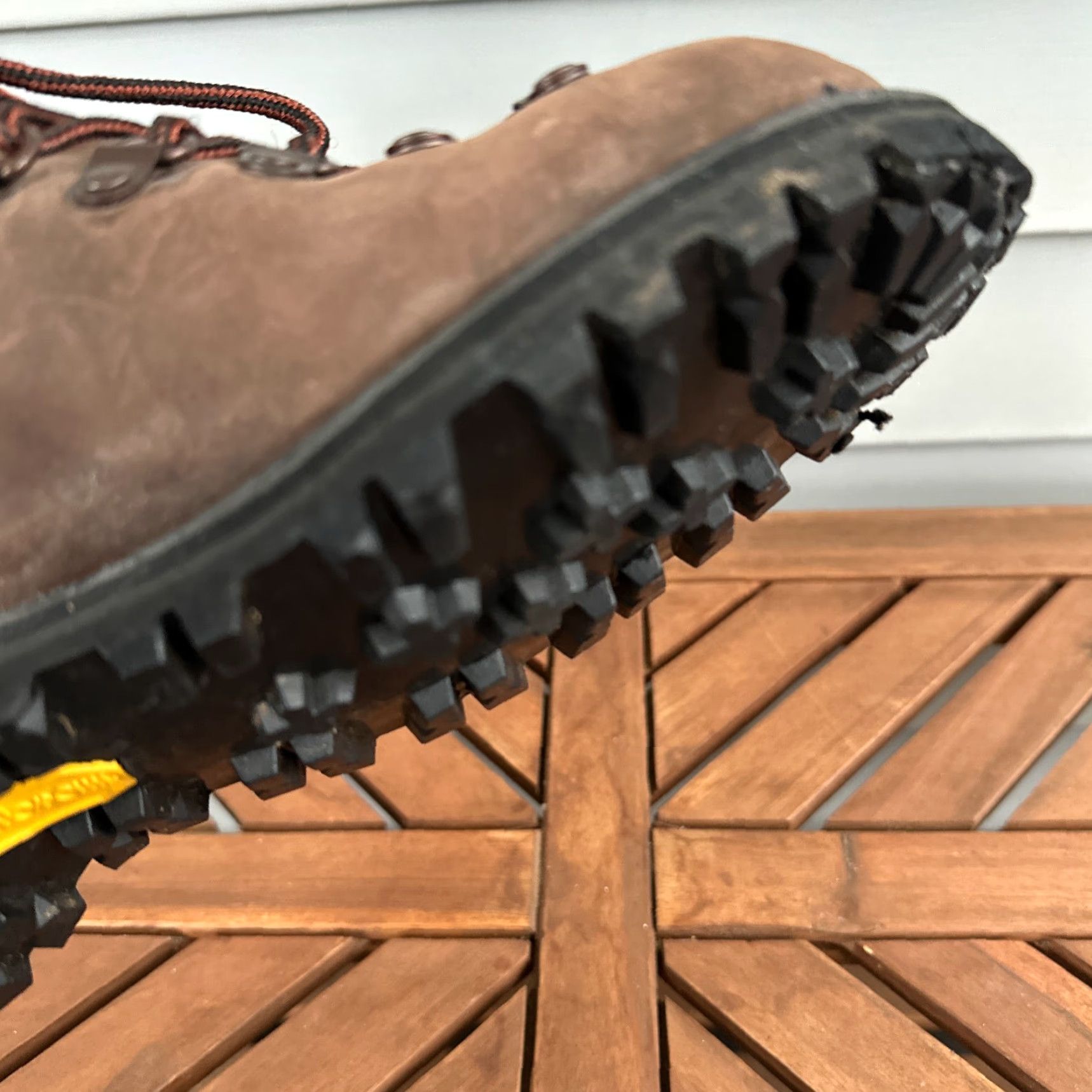 Vintage VINTAGE L.L. Bean Brown Leather Ankle Boots Womens Size 9M Mountaineering Gore-Tex Vibram Sole Outdoor Hiking Grunge Size US 9 / IT 39 - 7 Thumbnail