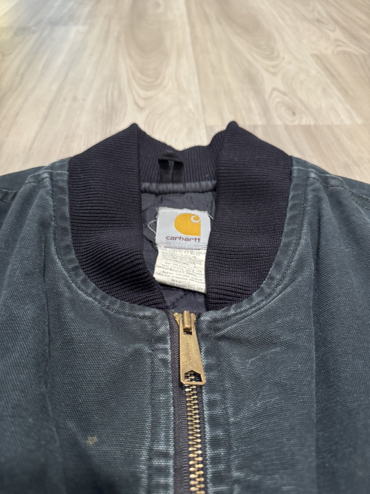 Carhartt Vintage Carhartt Distressed Detroit Vest Quilted Thrashed XL Size US XL / EU 56 / 4 - 5 Thumbnail