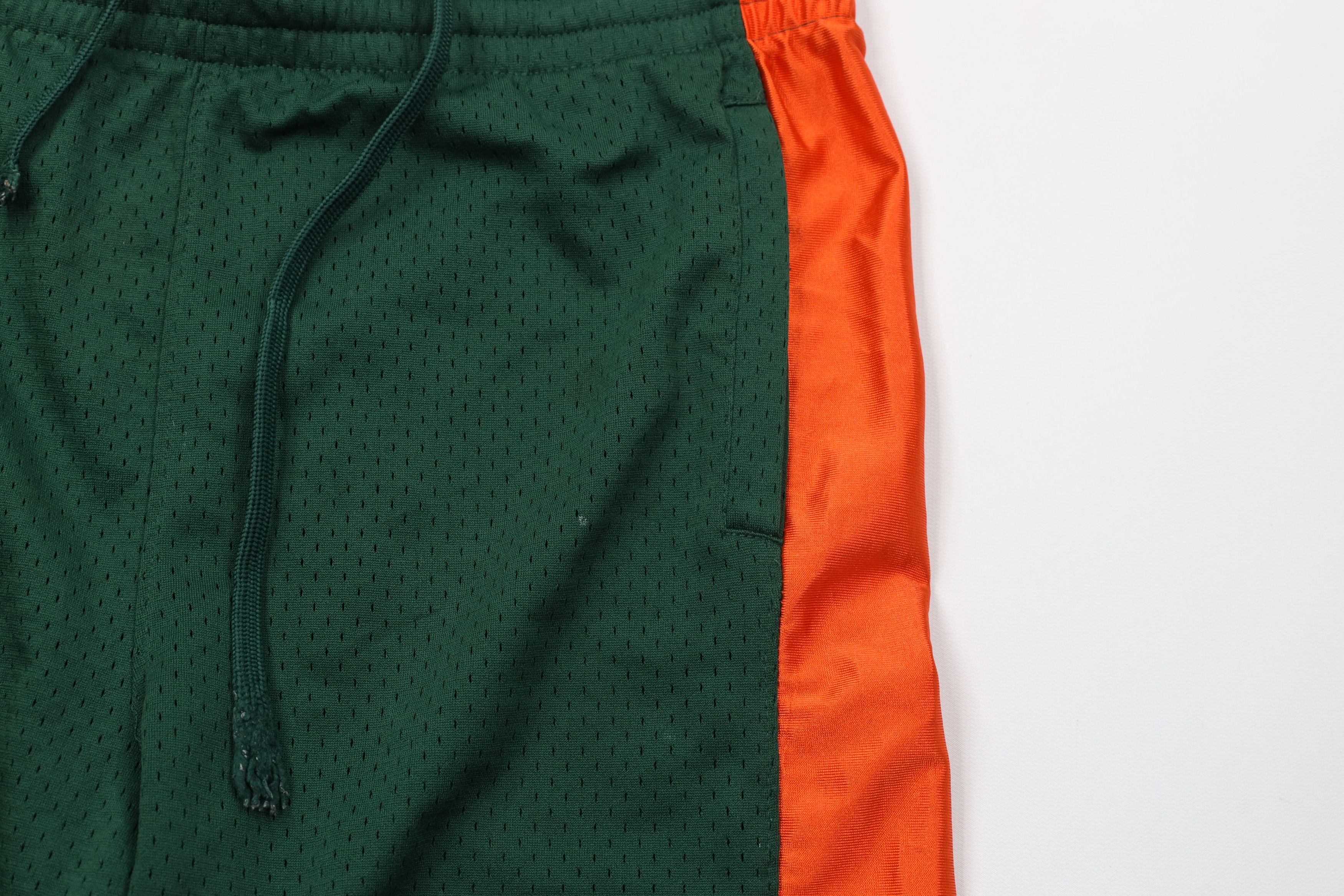 Vintage Vintage University of Miami Hurricanes Mesh Gym Shorts Size US 34 / EU 50 - 7 Thumbnail