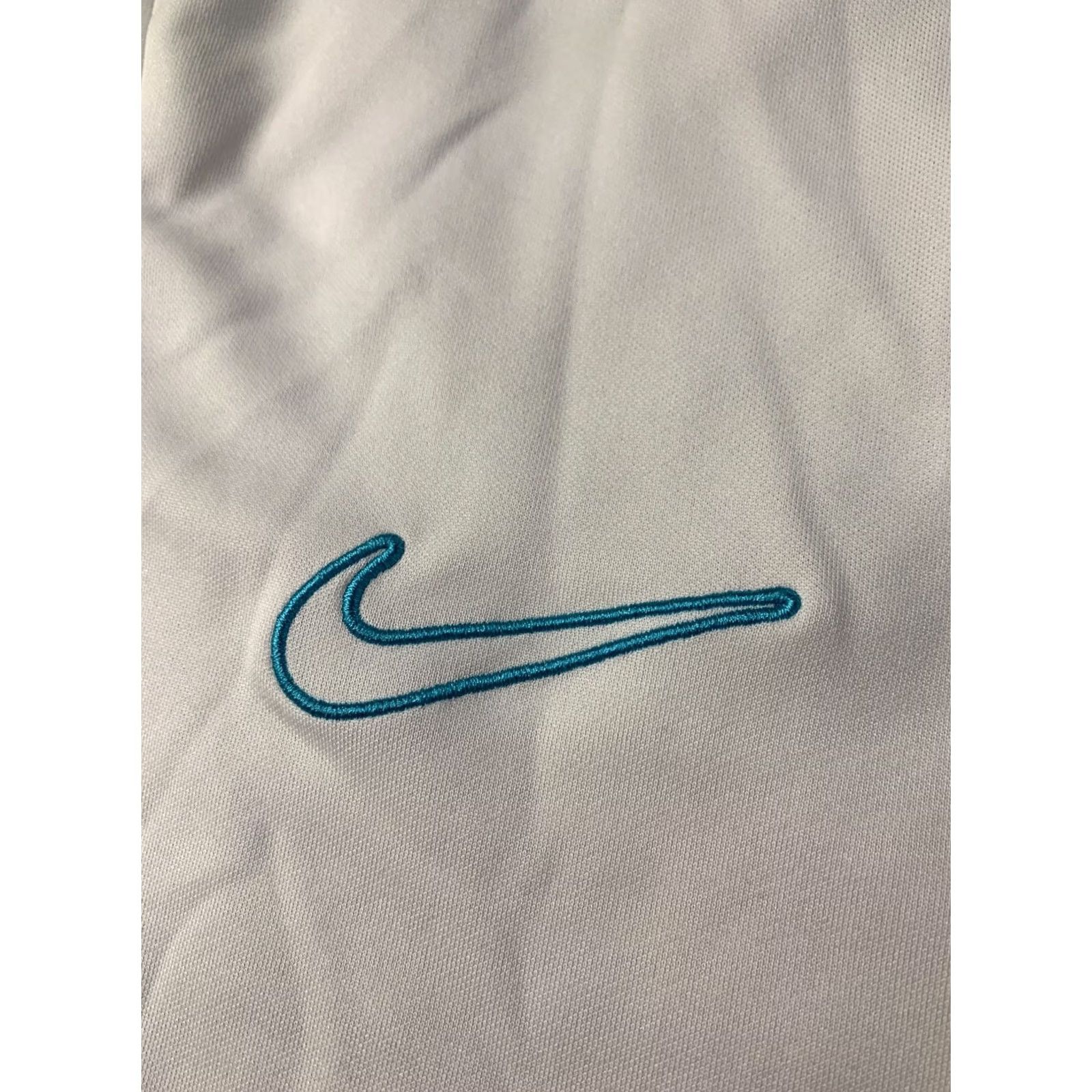 Nike Nike Academy Dri-Fit Original 2024 Men Football Shirt XL White and Black Nike Dri-FIT Men's T-Shirt Short Sleeve Crew Neck 75cm 58cm Slim Size US XL / EU 56 / 4 - 3 Thumbnail