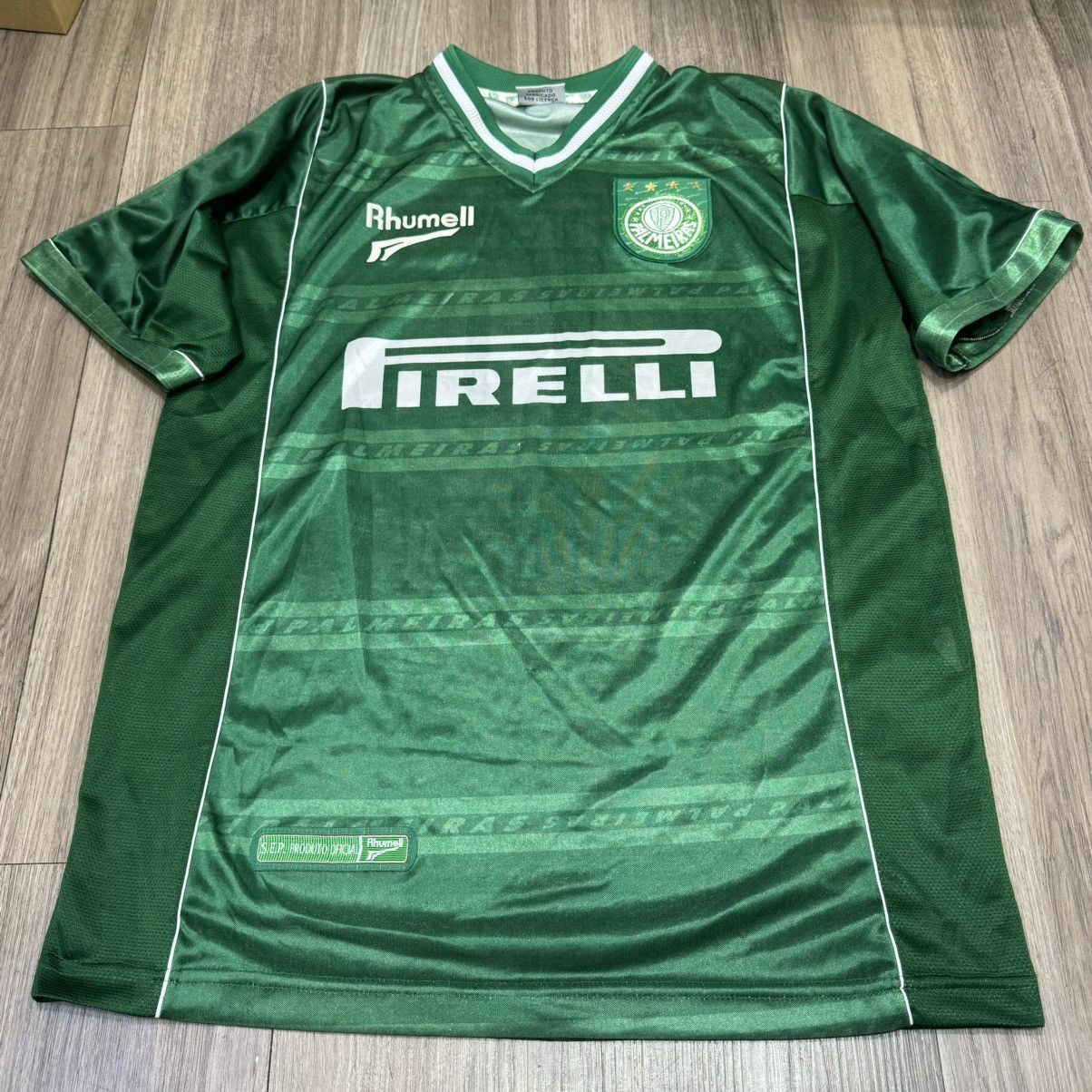 Sports Specialties Palmeiras 2001 home shirt #10 Size US L / EU 52-54 / 3 - 1 Thumbnail