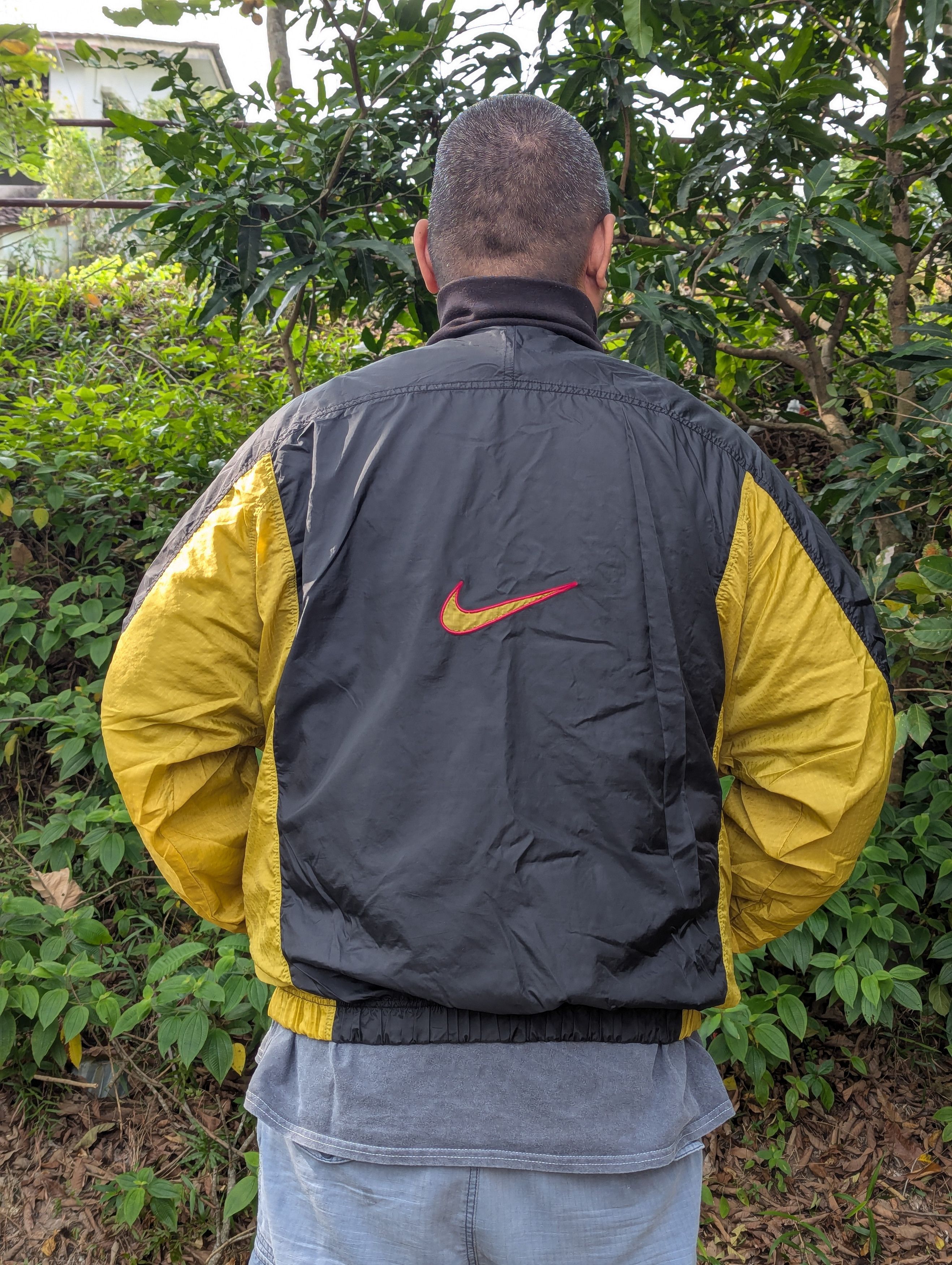 Nike Vintage 90's Nike Half Zipper Pullover Jacket Size XL Size US XL / EU 56 / 4 - 1 Thumbnail