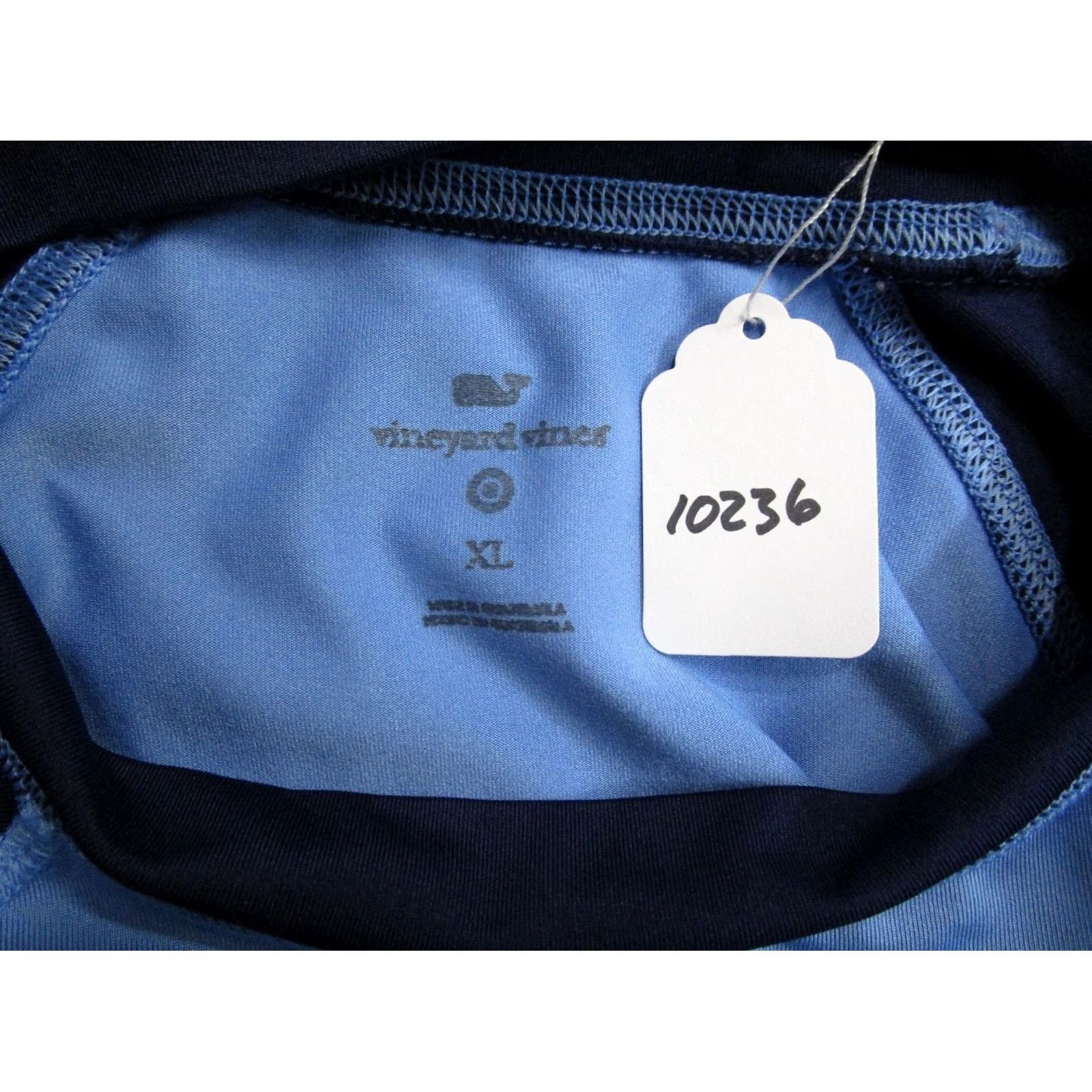 Vineyard Vines Vineyard Vines Shirt Men XL Colorblock Blue White Lightweight Performance Pullover Logo Size US XL / EU 56 / 4 - 7 Thumbnail