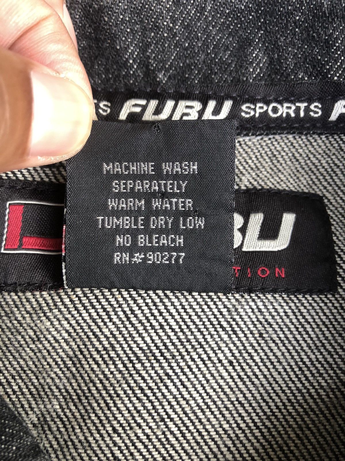 Fubu Y2k Fubu Denim Jacket Embroidered Jeans Size US L / EU 52-54 / 3 - 20 Thumbnail