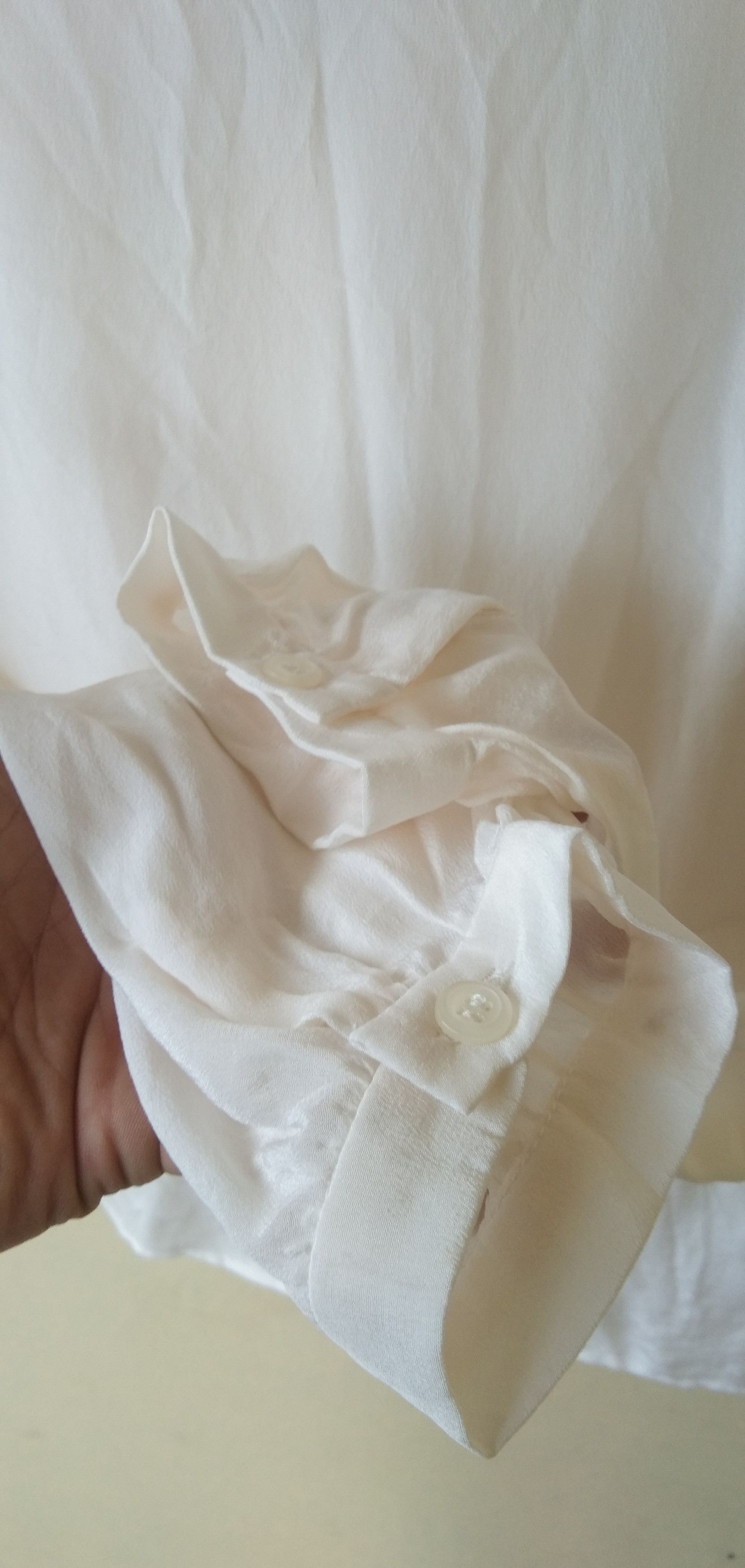 Prada Prada tops broken white in the blouse Size M / US 6-8 / IT 42-44 - 4 Thumbnail