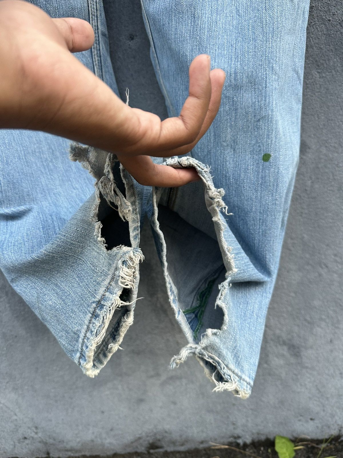 Vintage 👹Vintage THRASHED Volcom Baggy Flare Jeans Size US 31 - 14 Thumbnail