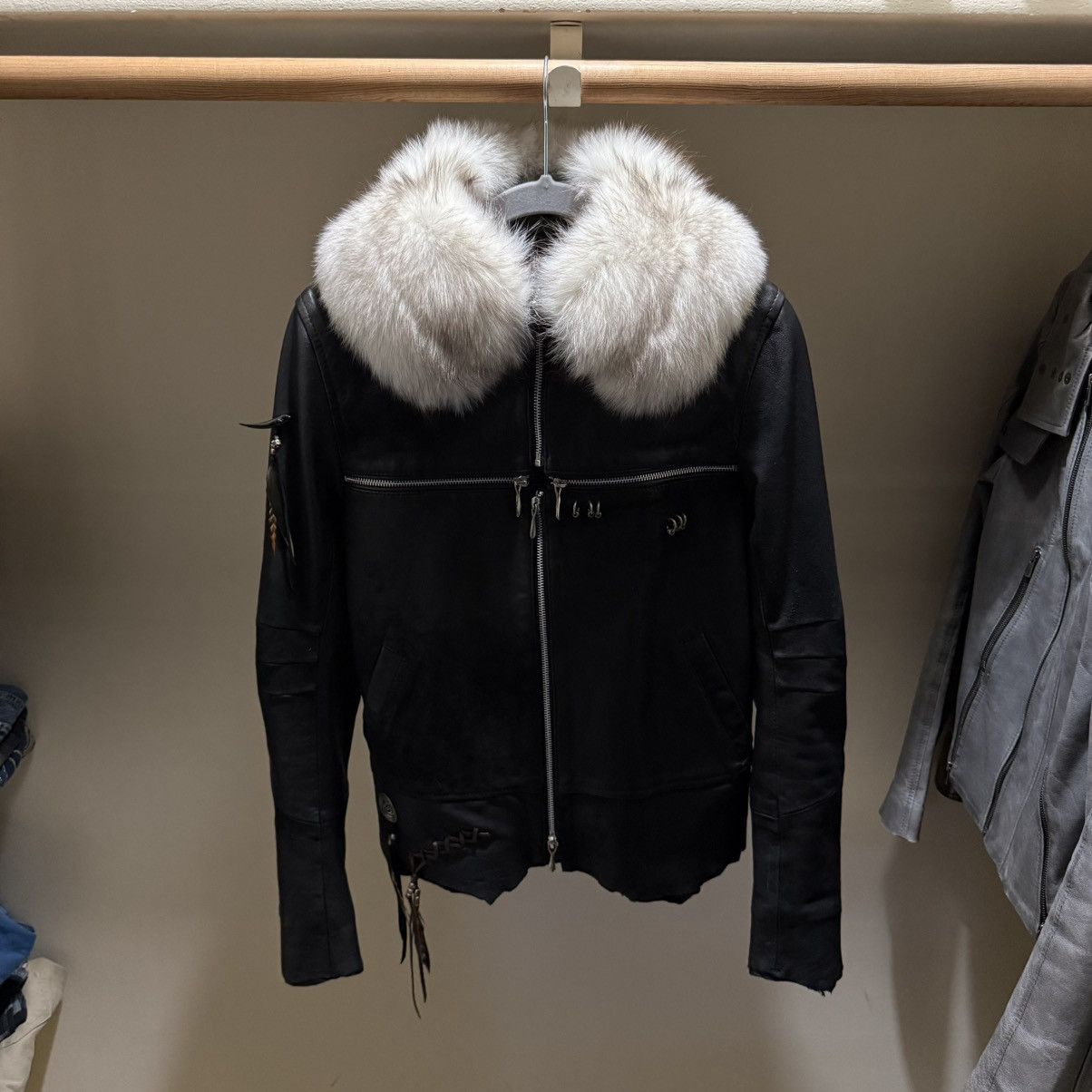 ジャケット・アウター 14th addiction fur cross zip Cross Zip with Detachable Fur – 14th Addiction