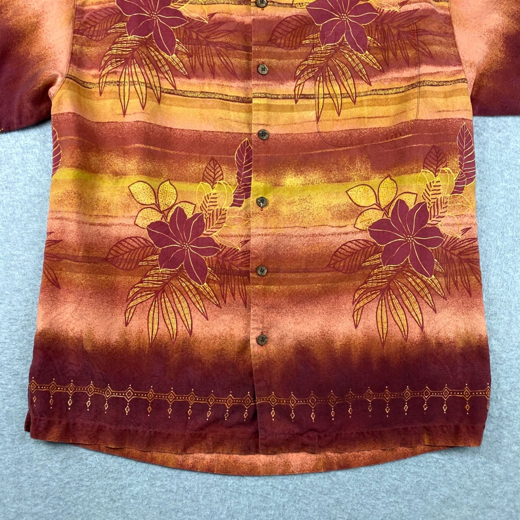 Tommy Bahama Tommy Bahama Shirt Mens XL Multicolor Silk Button-Up Hawaiian Short Sleeve Size US XL / EU 56 / 4 - 3 Thumbnail