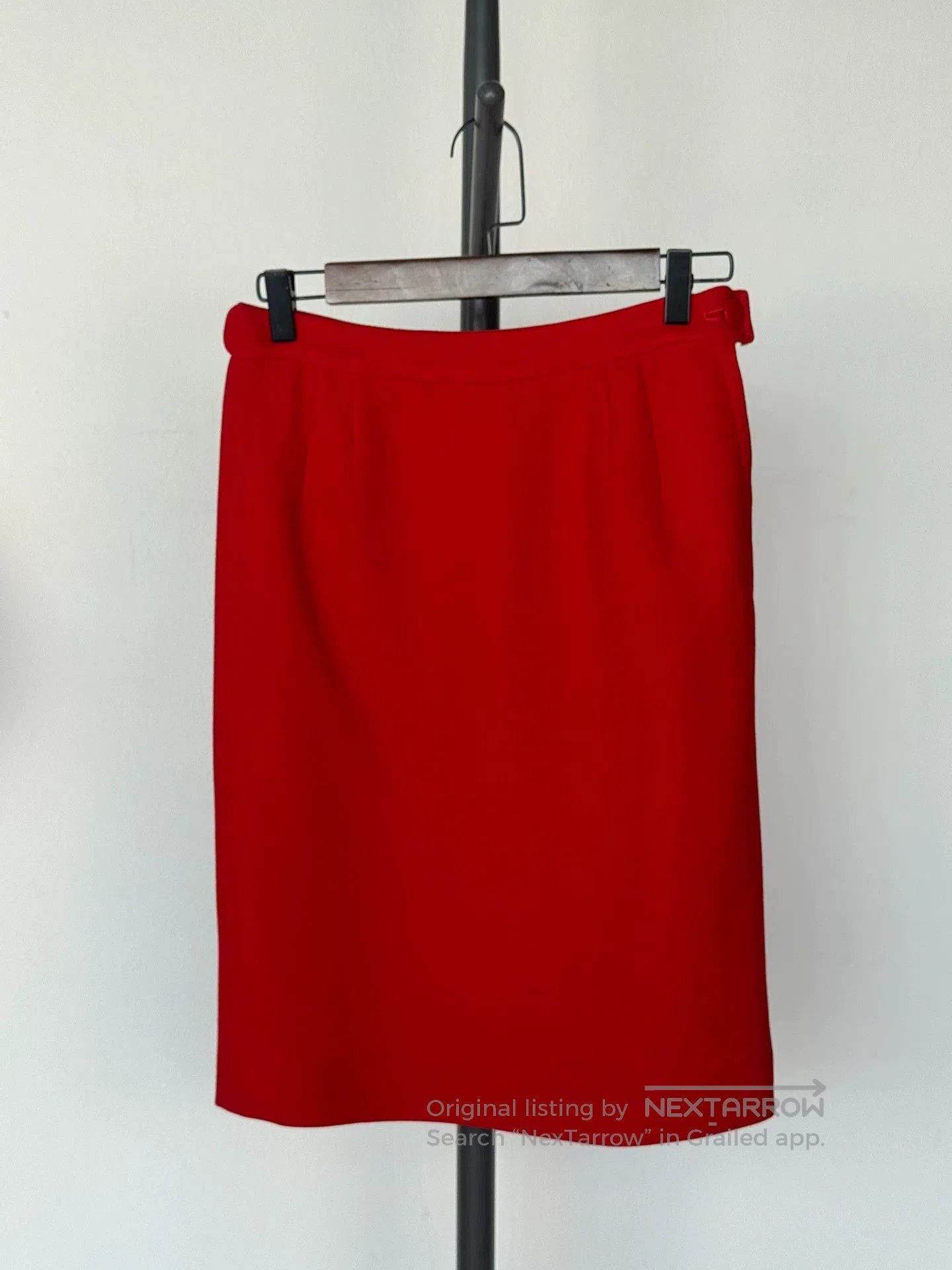 Valentino valentino red wool set with ruffles. Size US M / EU 48-50 / 2 - 1 Thumbnail
